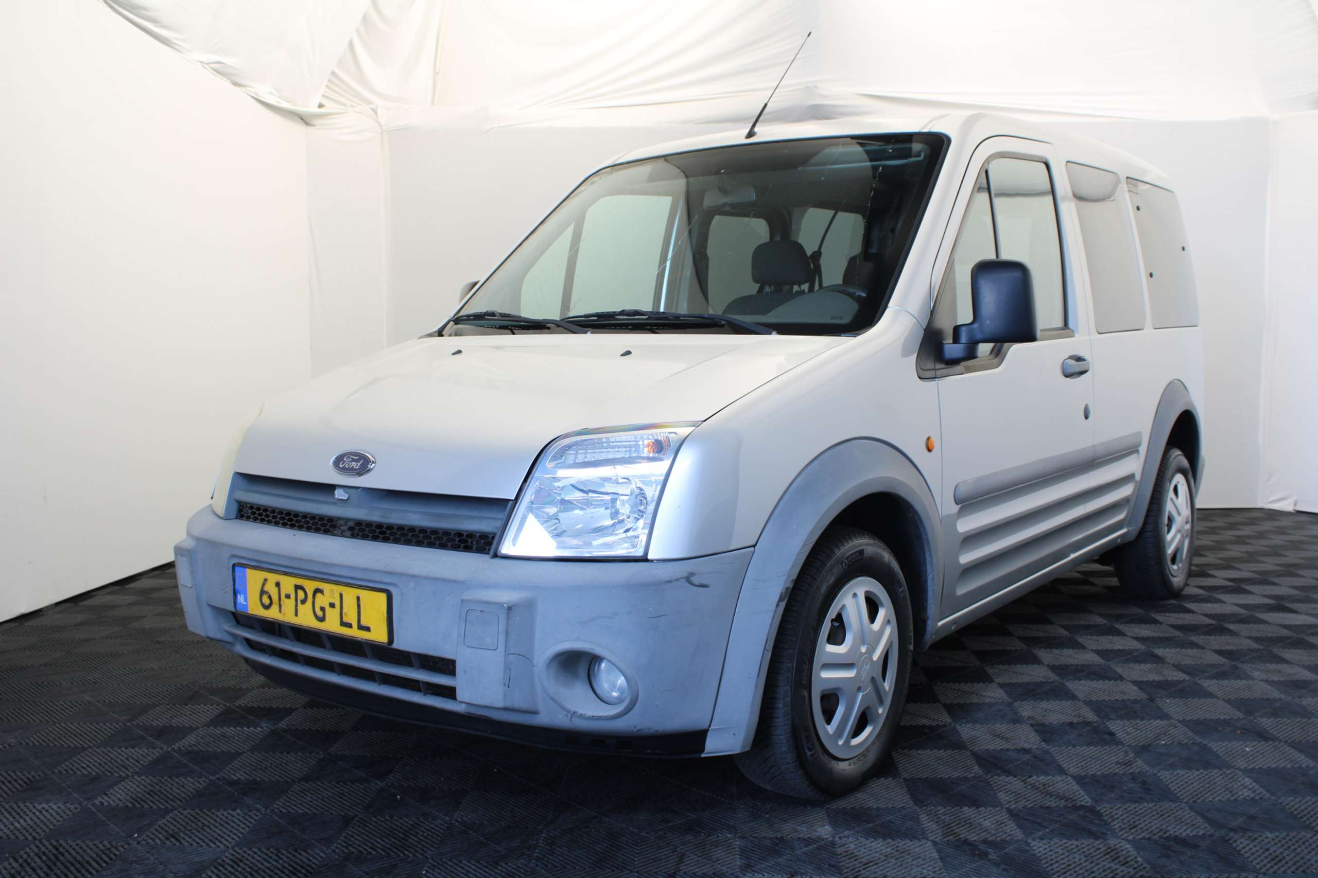 Ford - Tourneo Connect