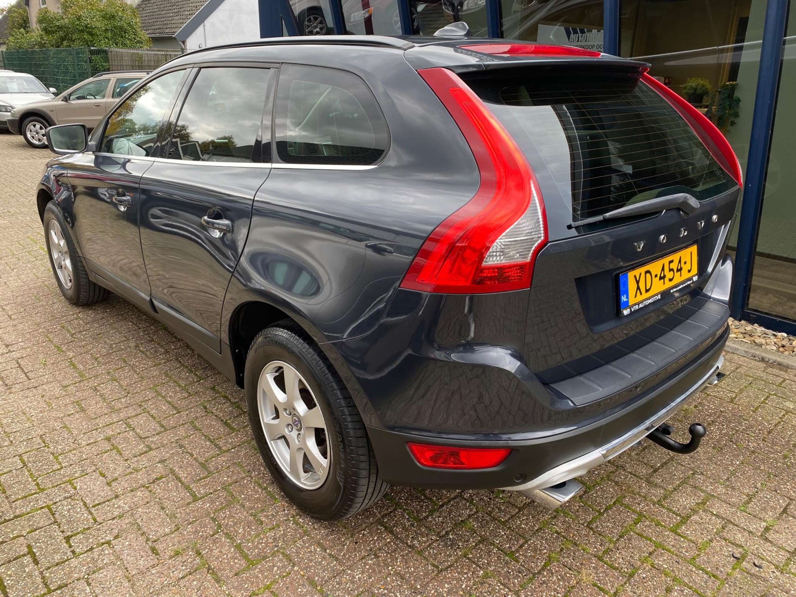 Volvo - XC60