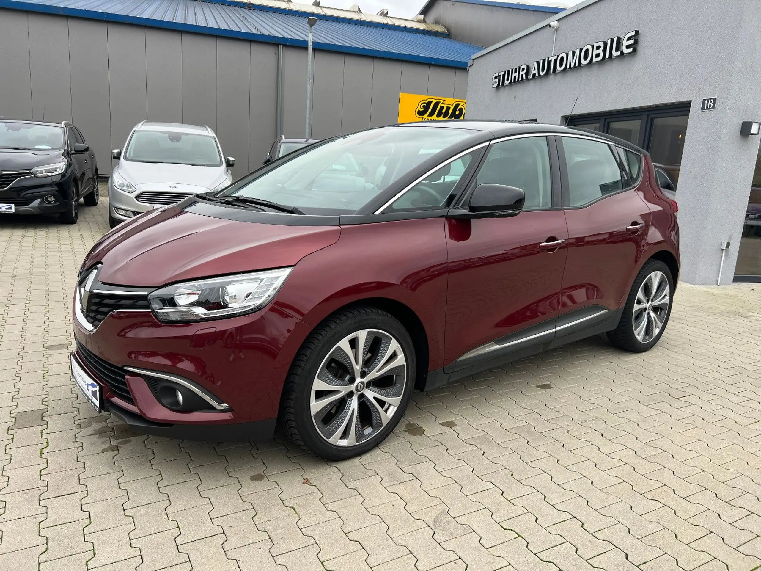 Renault - Scenic