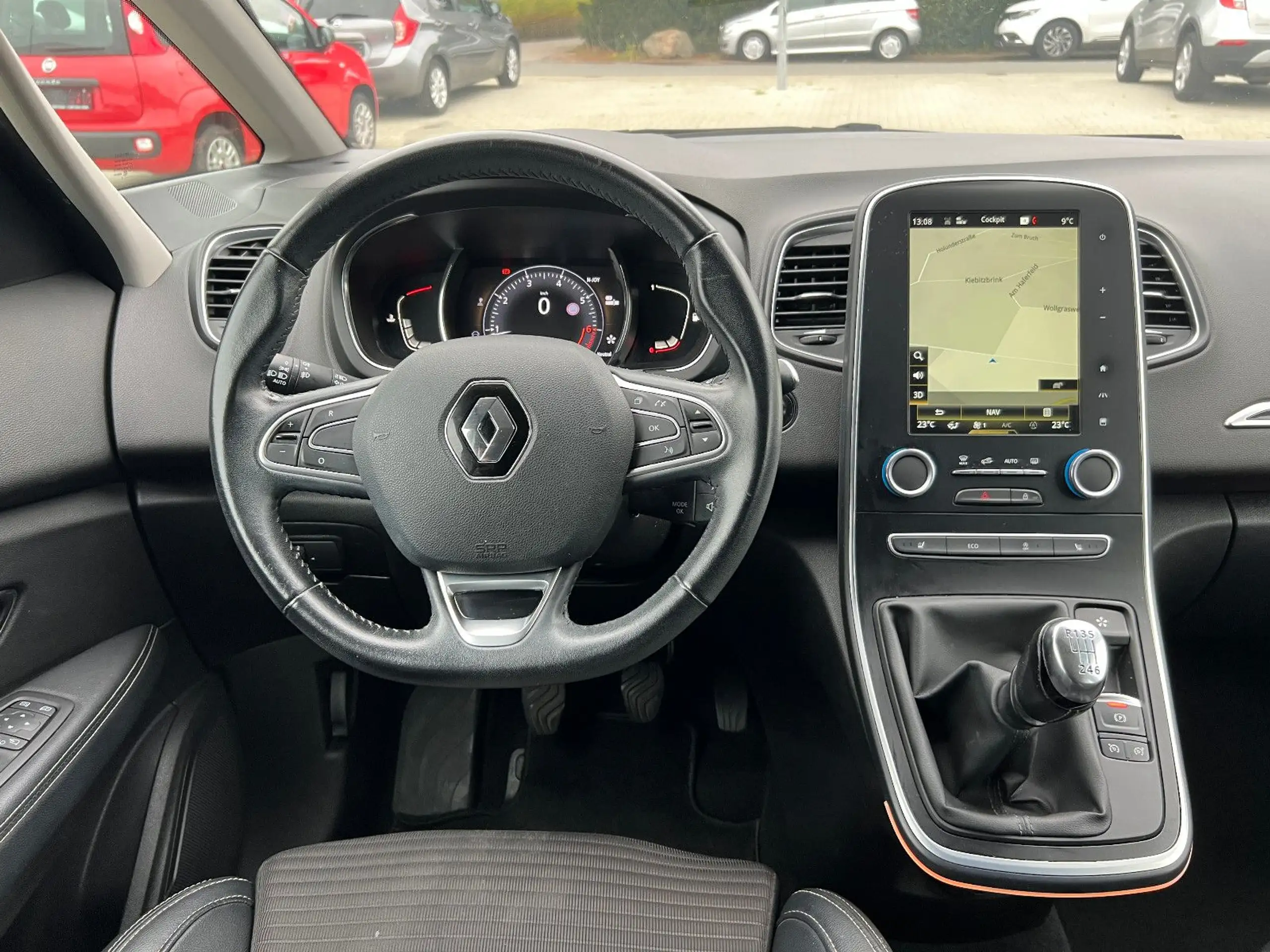 Renault - Scenic