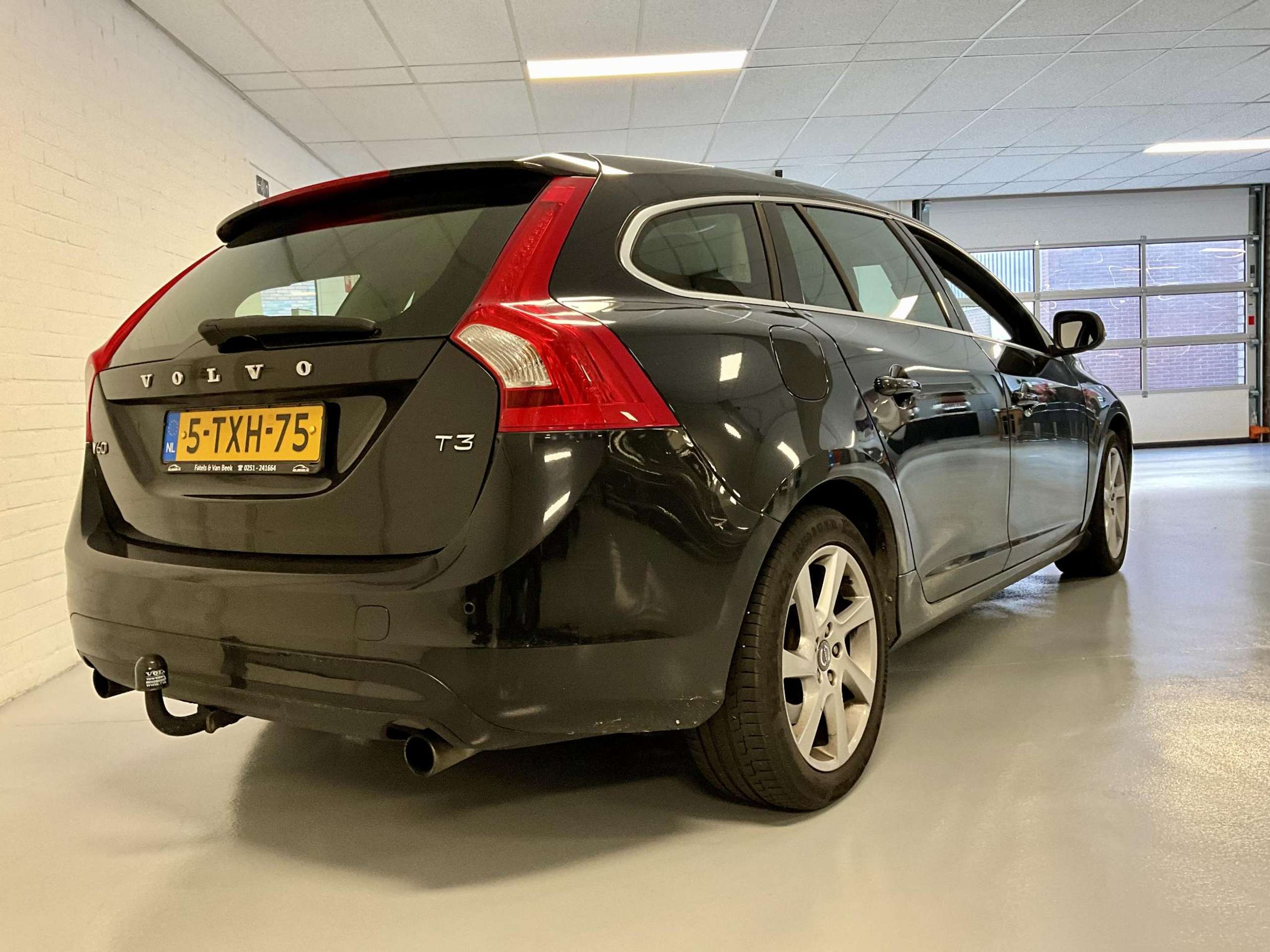 Volvo - V60