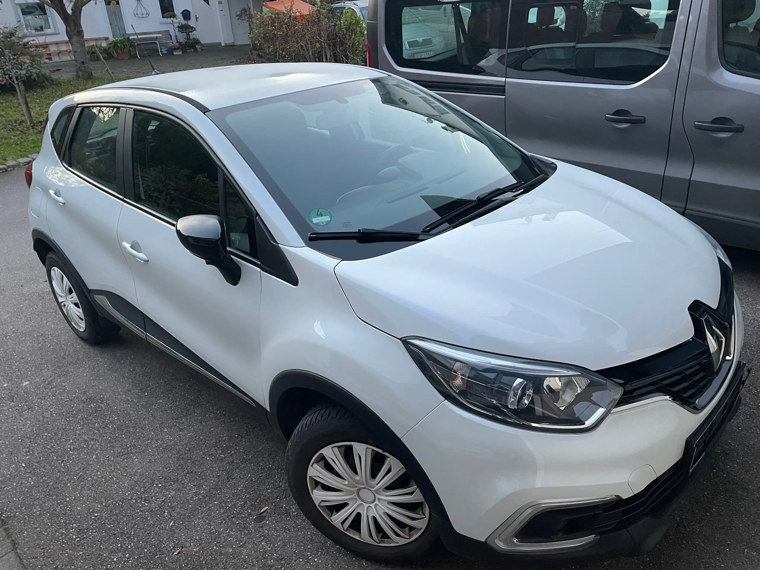 Renault - Captur