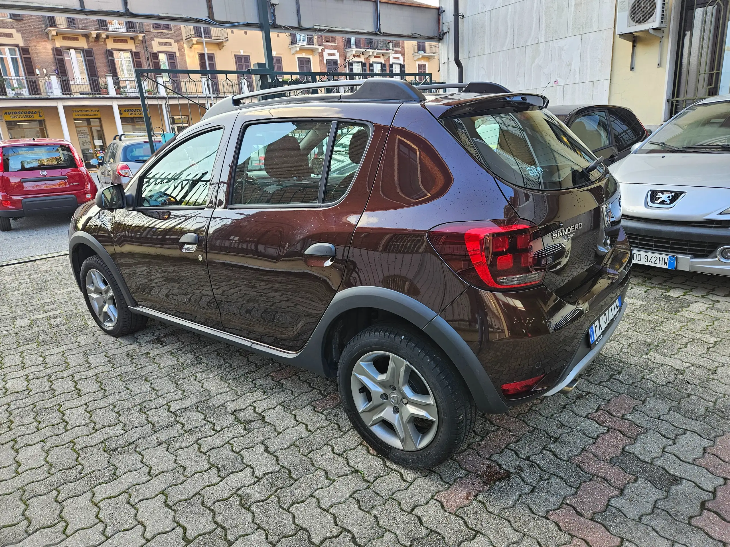 Dacia - Sandero