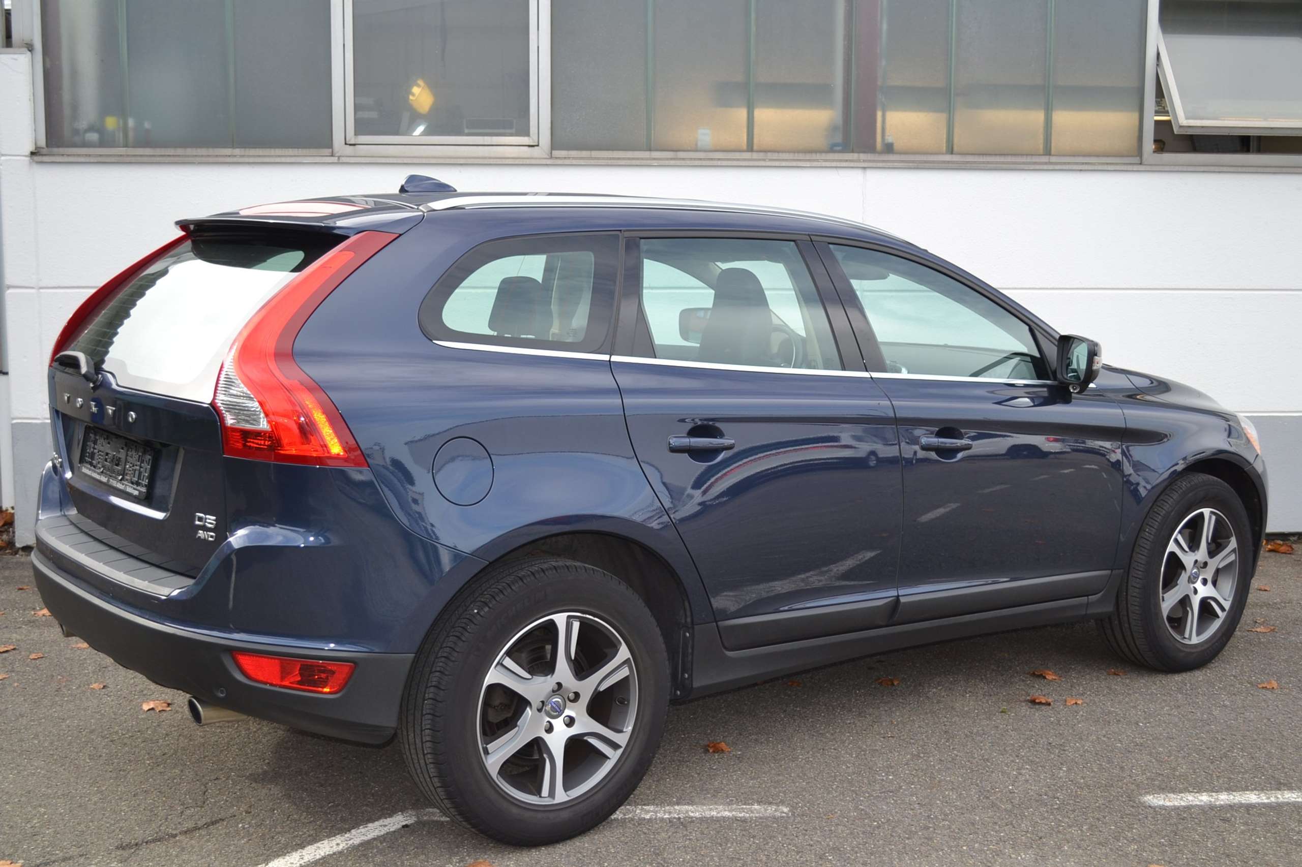 Volvo - XC60