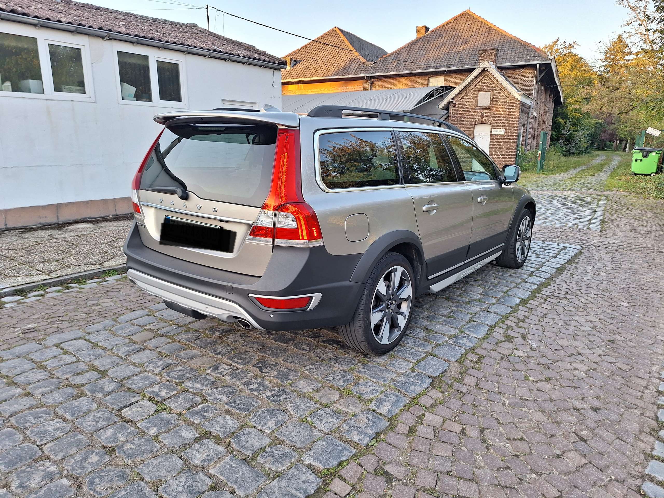 Volvo - XC70