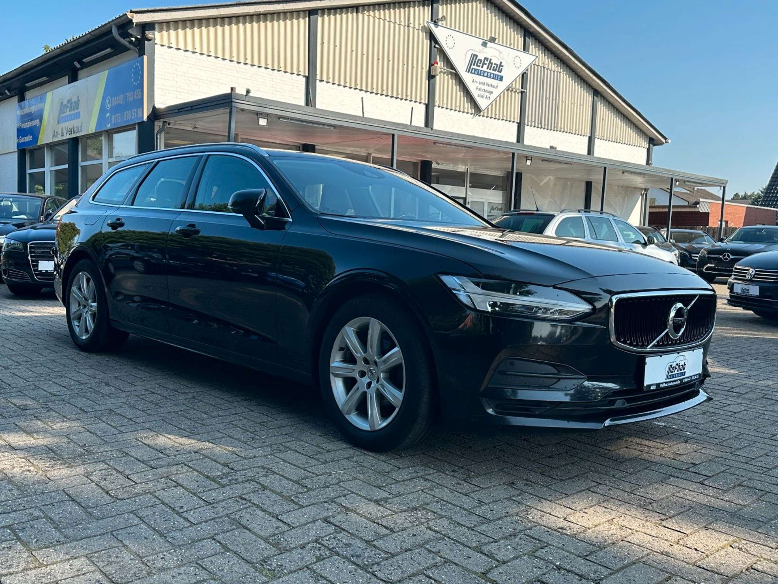 Volvo - V90