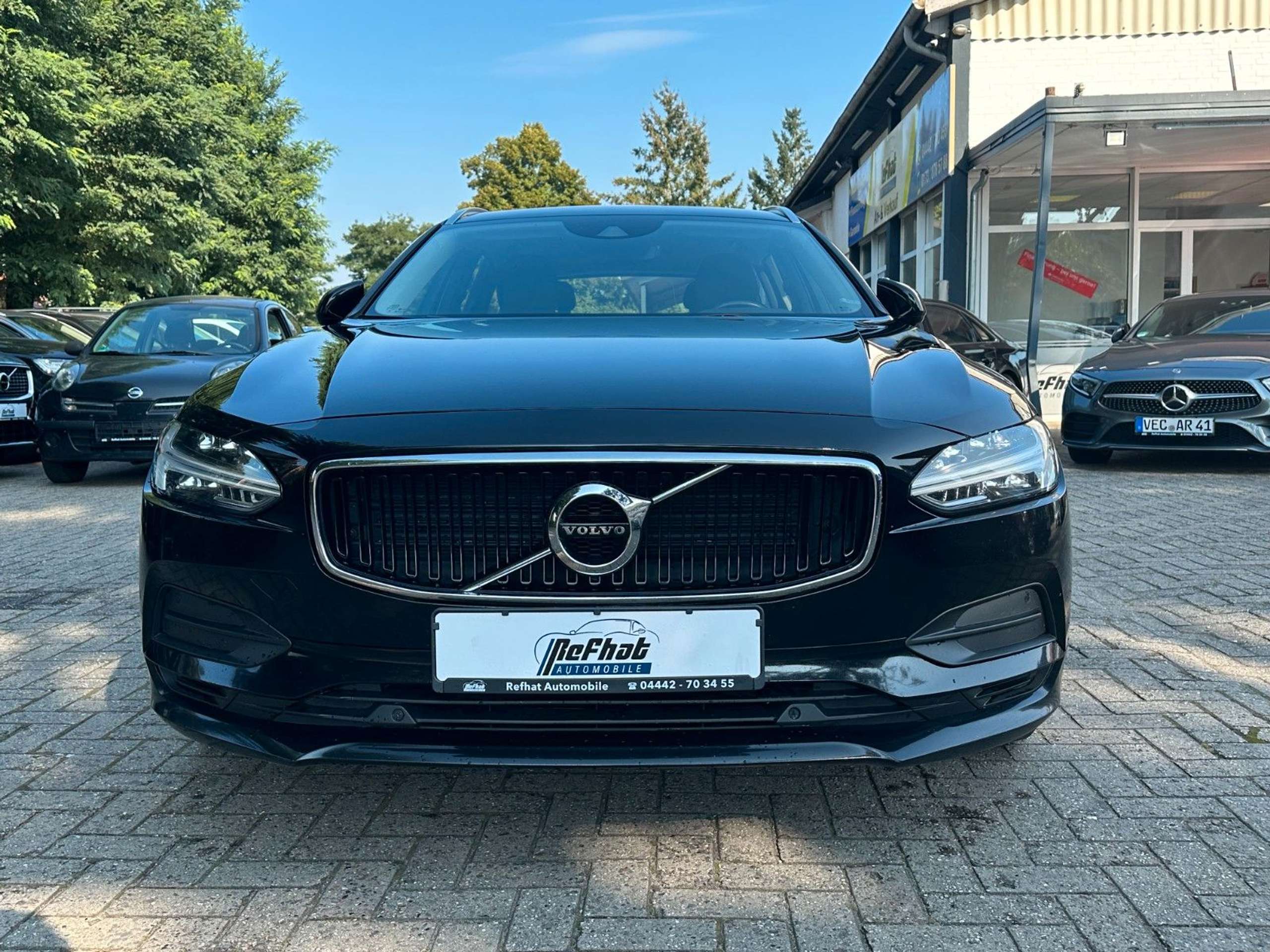 Volvo - V90