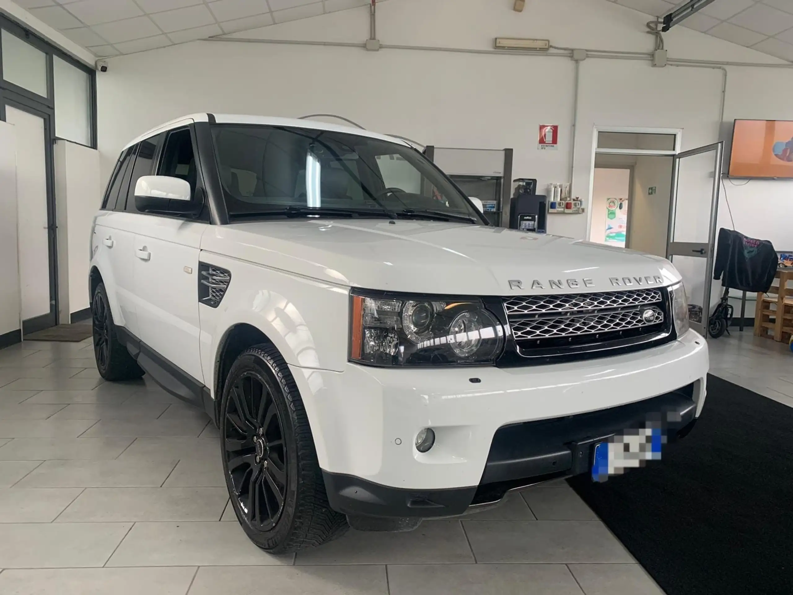 Land Rover - Range Rover Sport