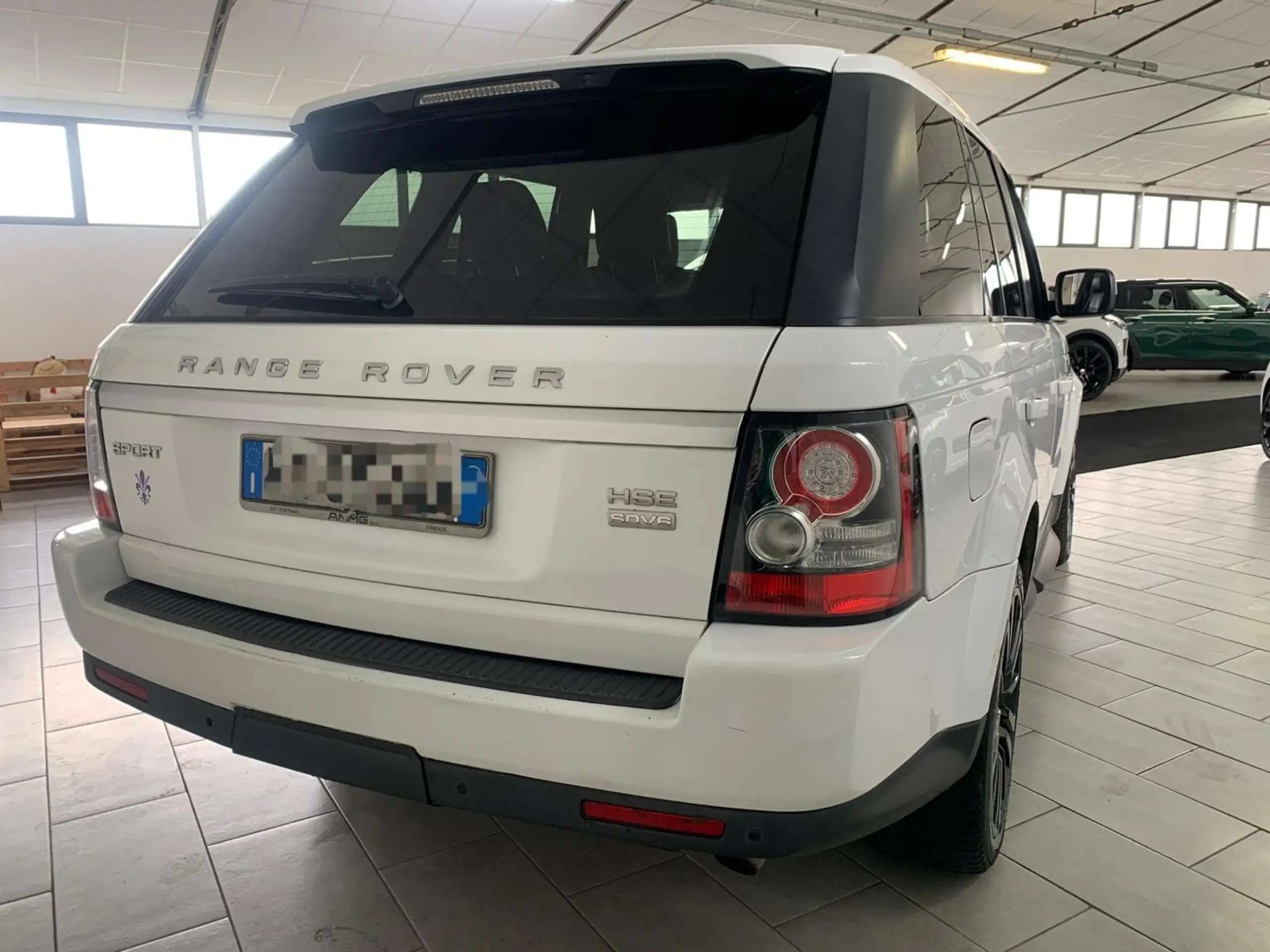 Land Rover - Range Rover Sport