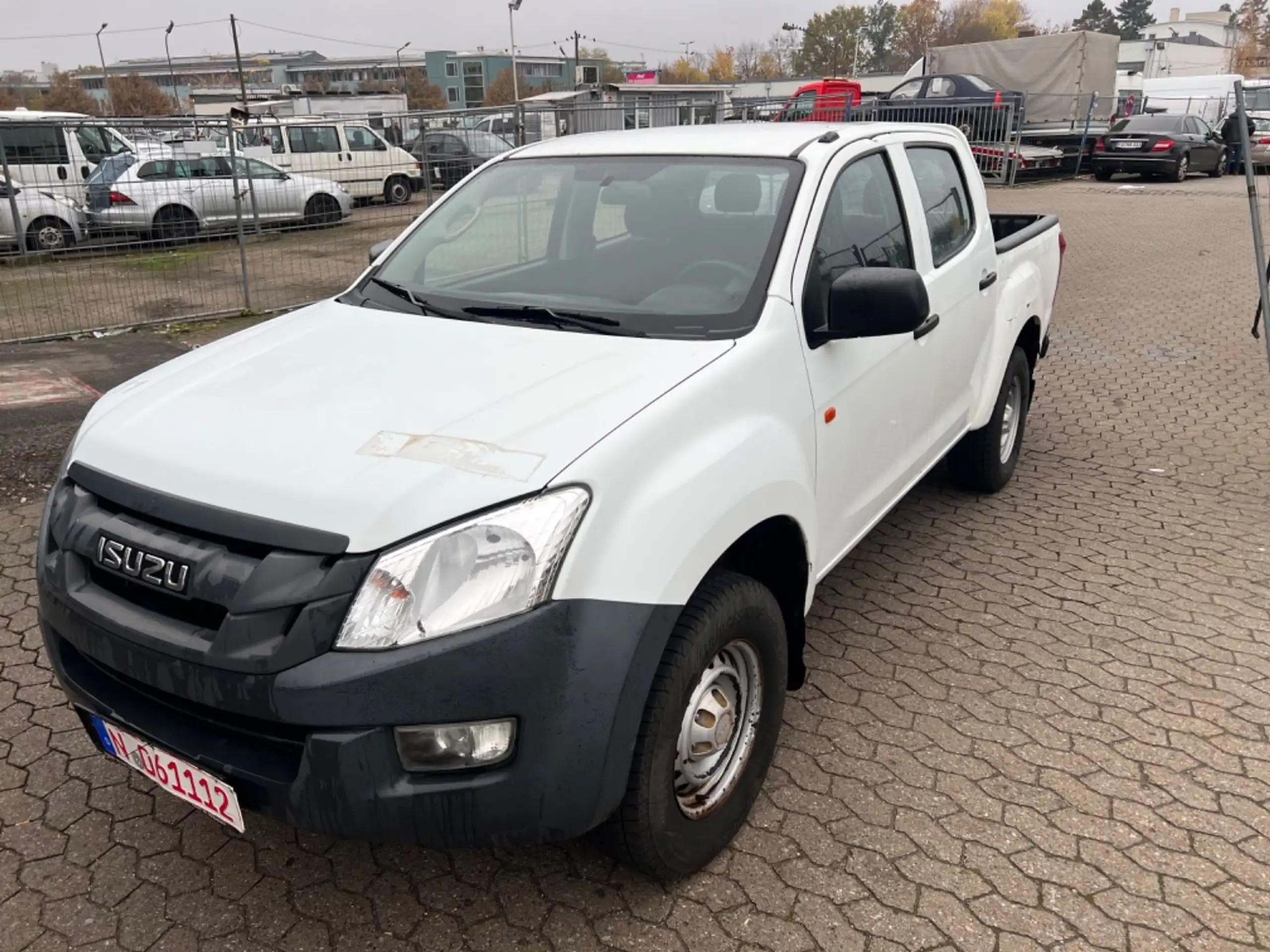 Isuzu - D-Max