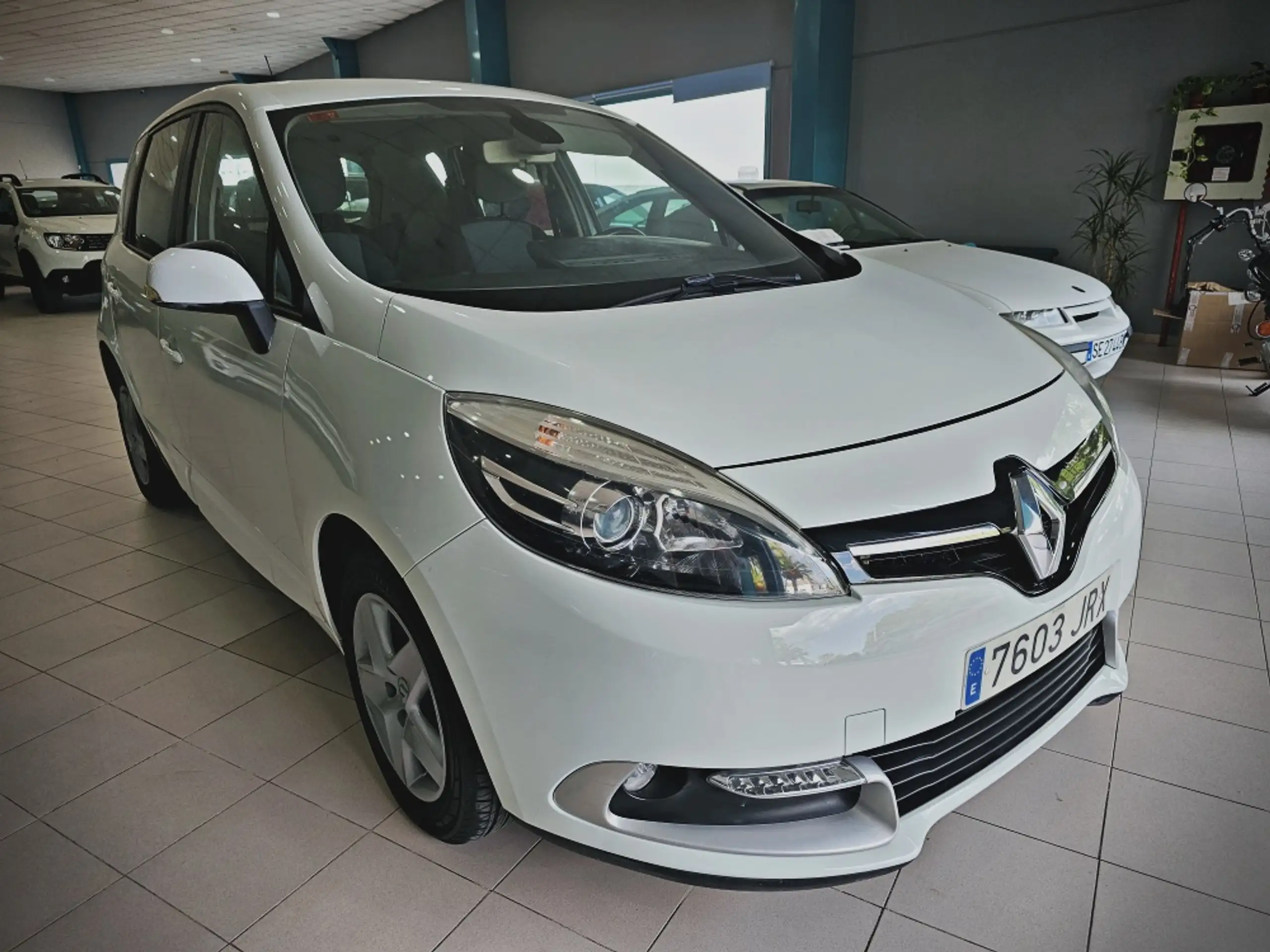 Renault - Grand Scenic