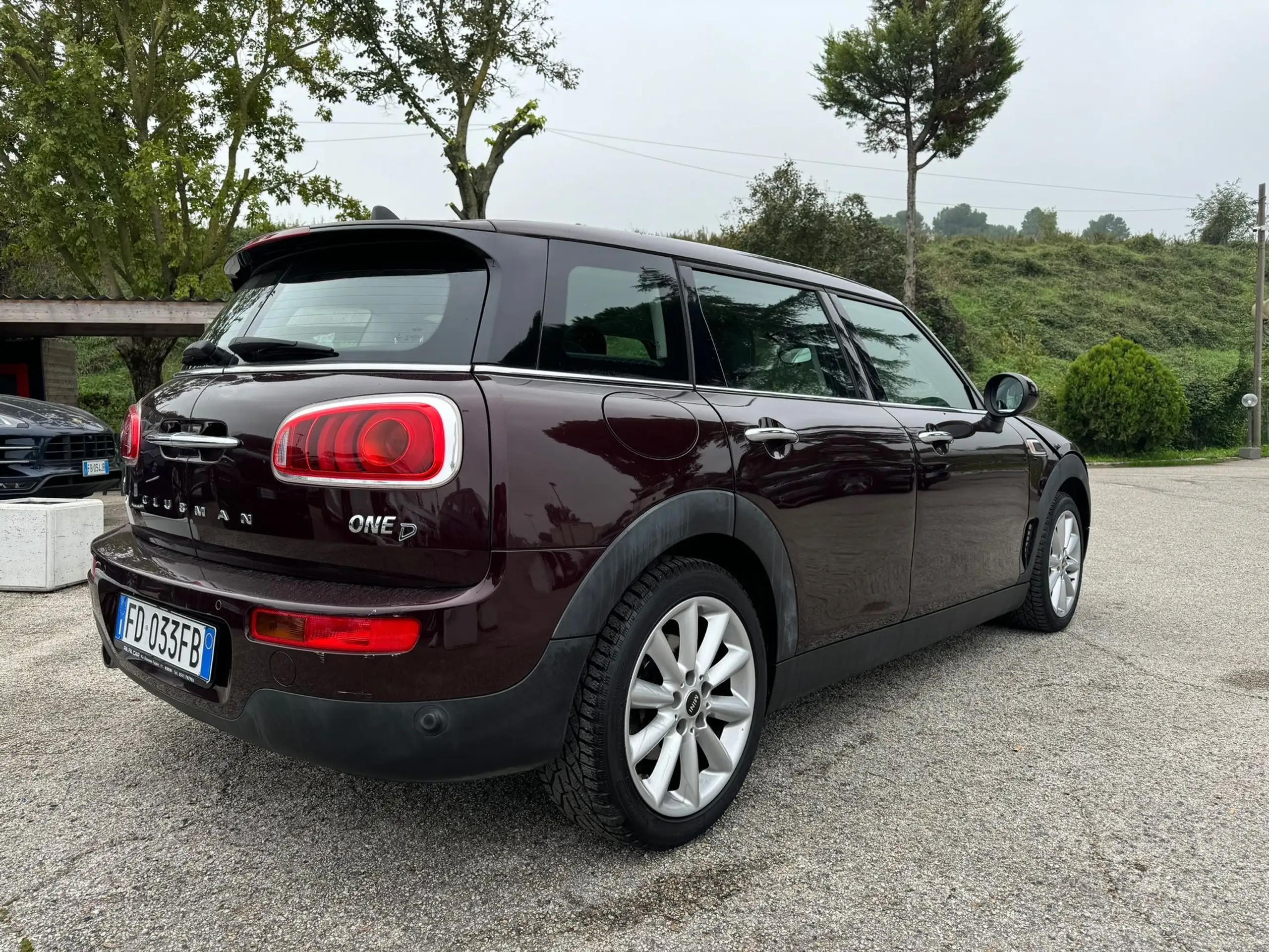 MINI - One D Clubman