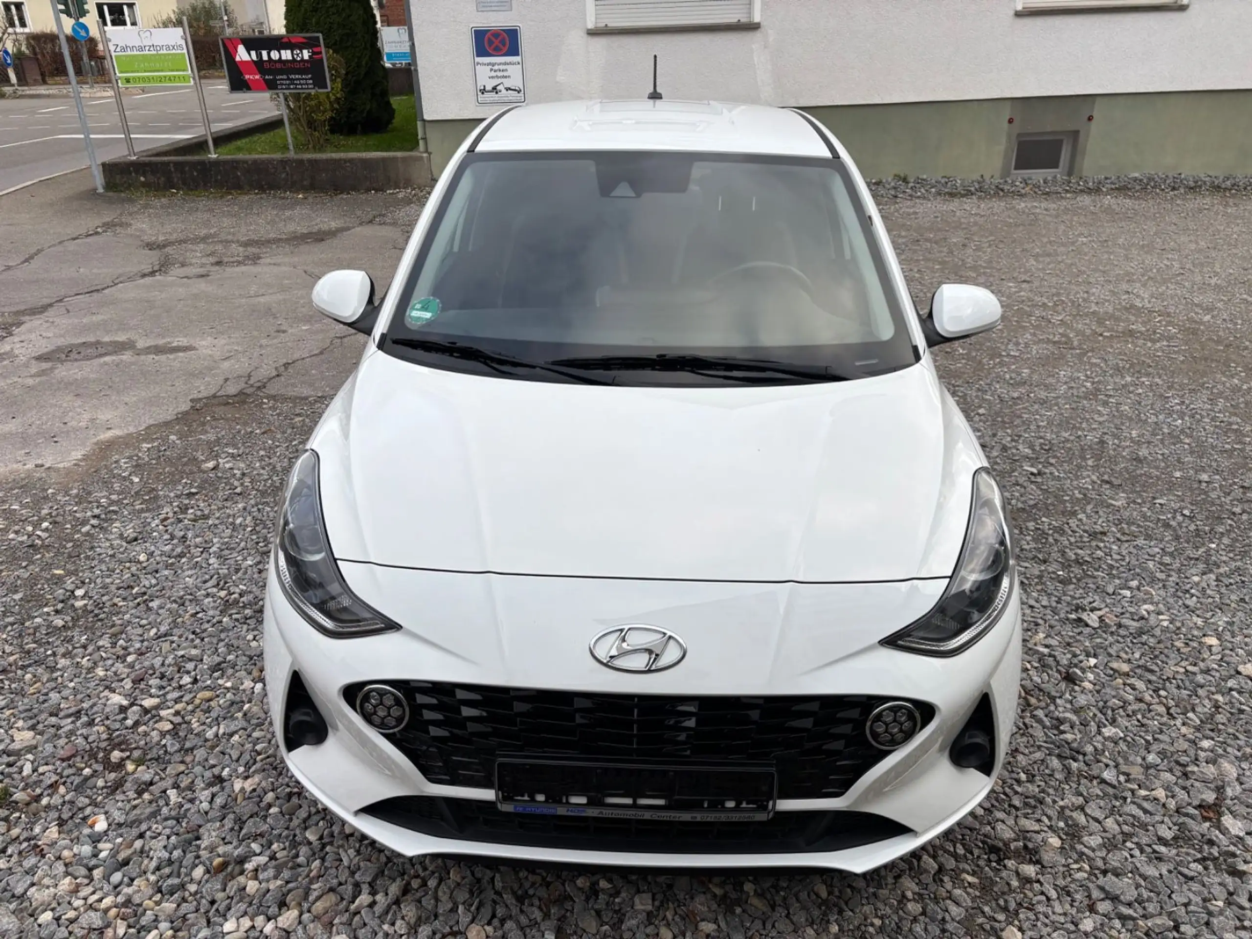 Hyundai - i10