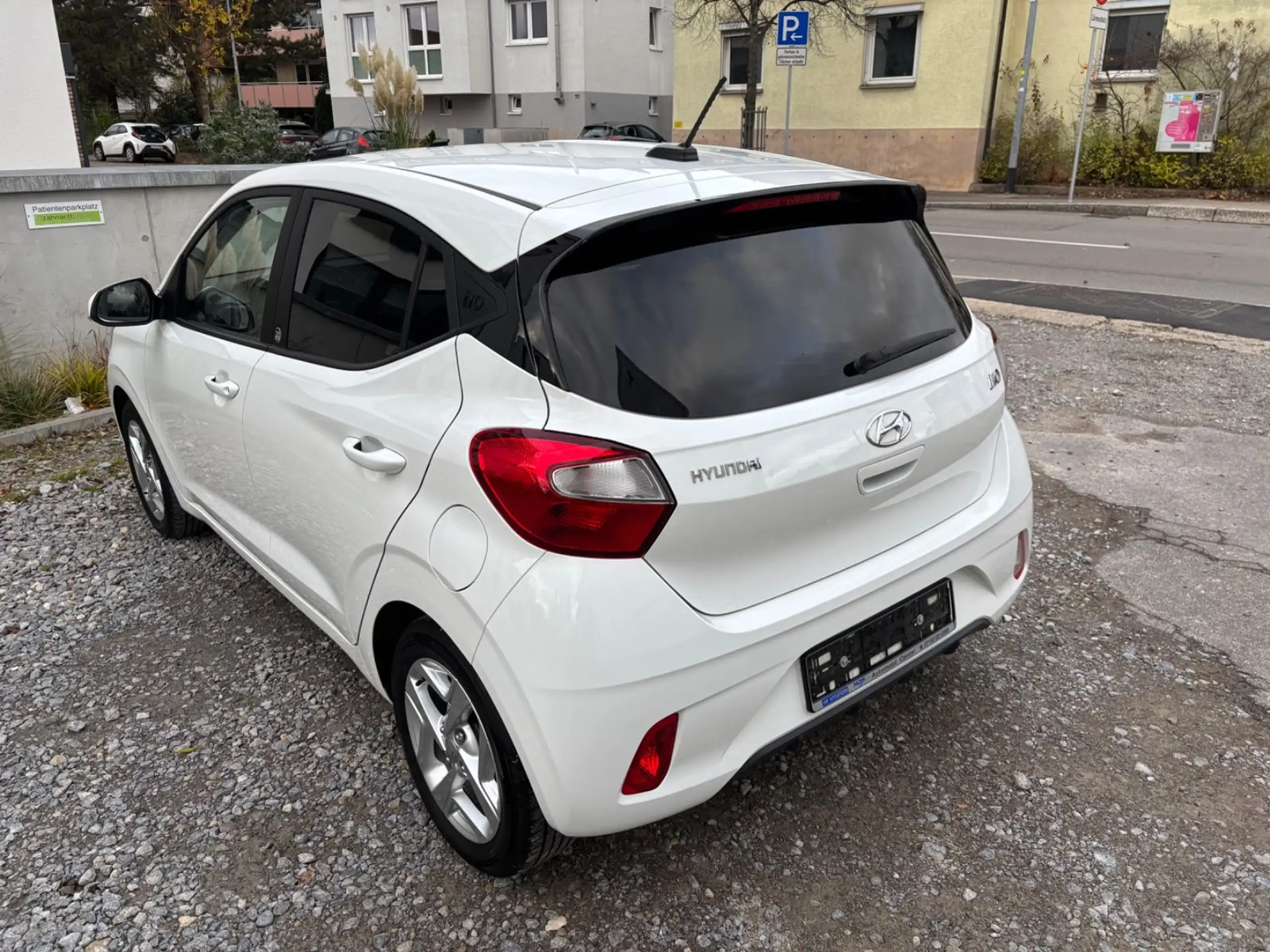 Hyundai - i10