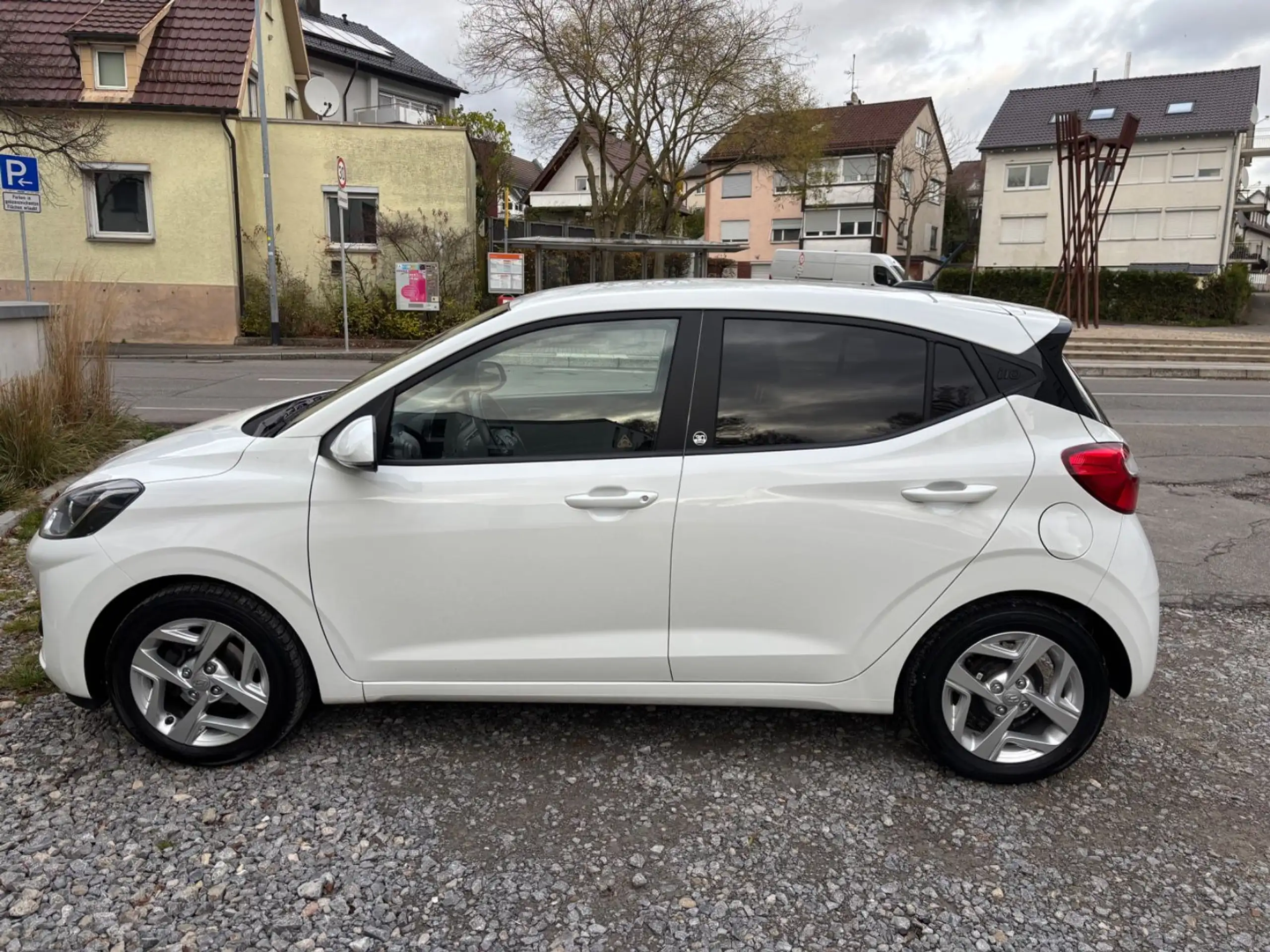 Hyundai - i10