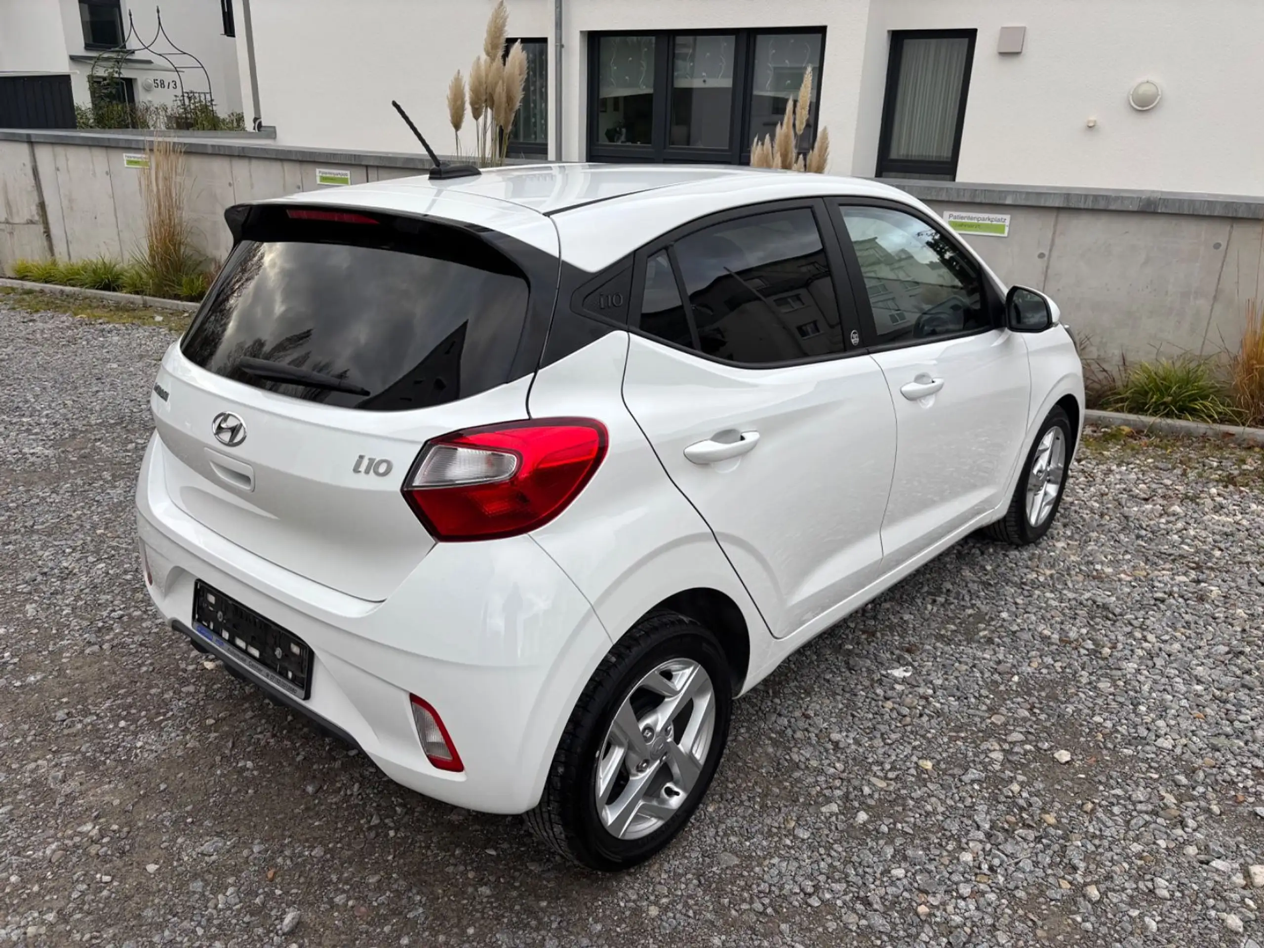 Hyundai - i10