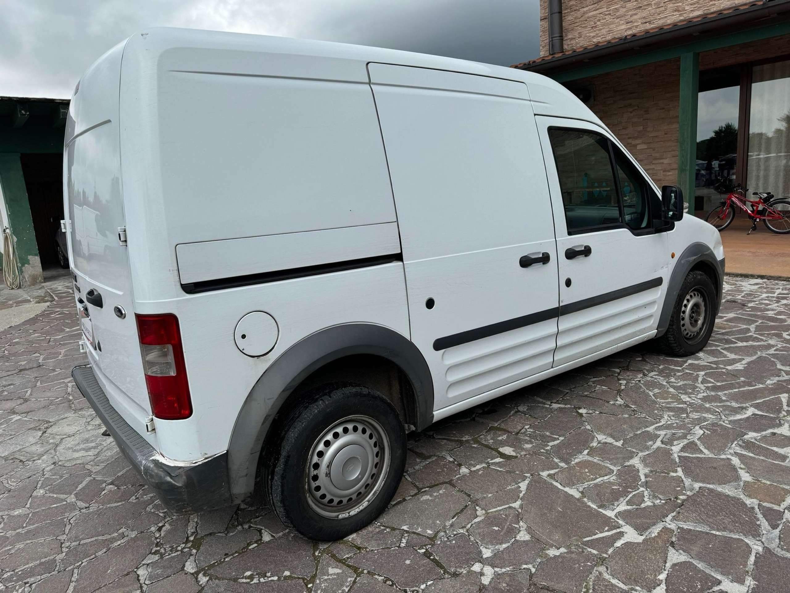 Ford - Transit Connect