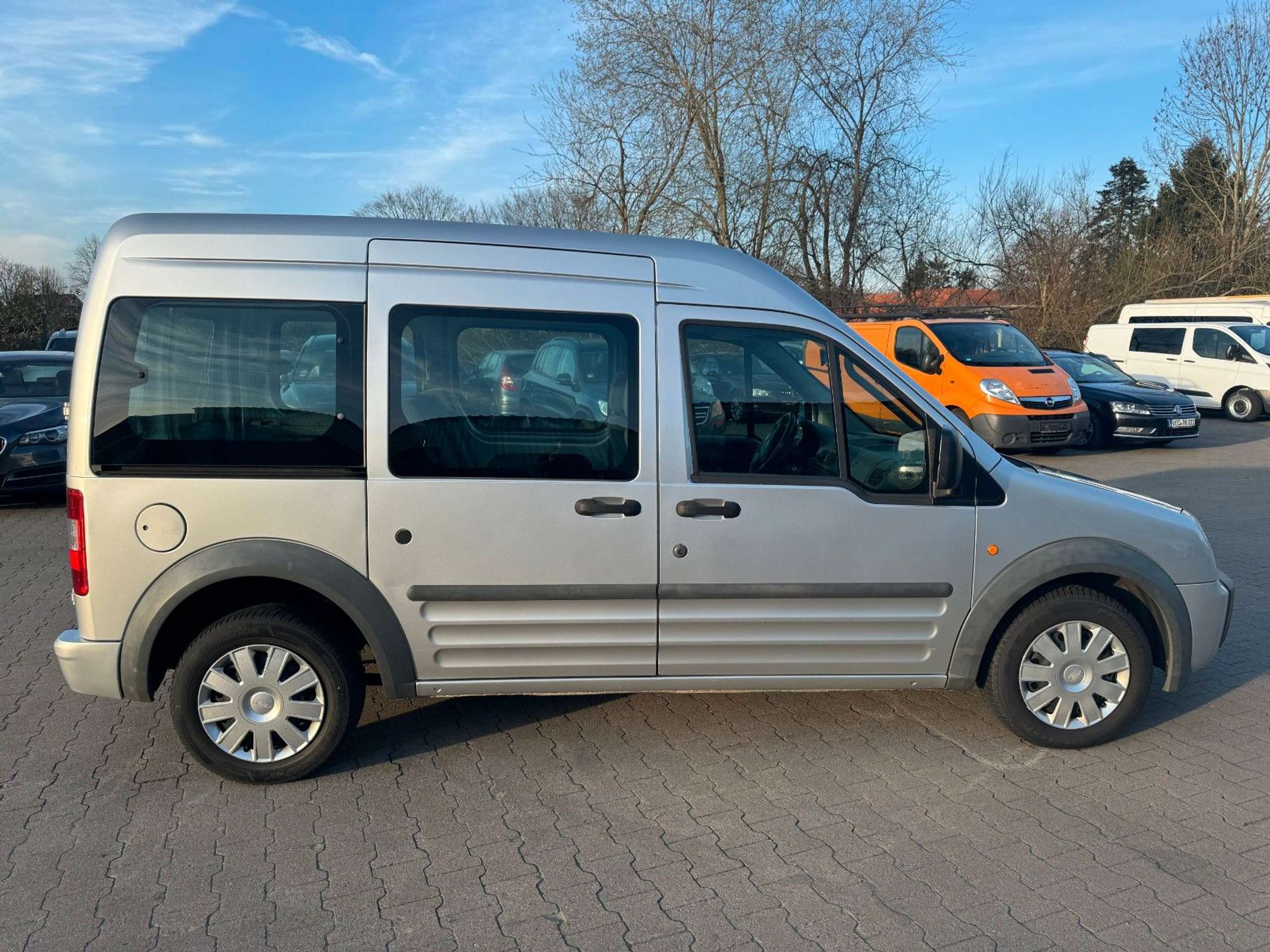 Ford - Tourneo