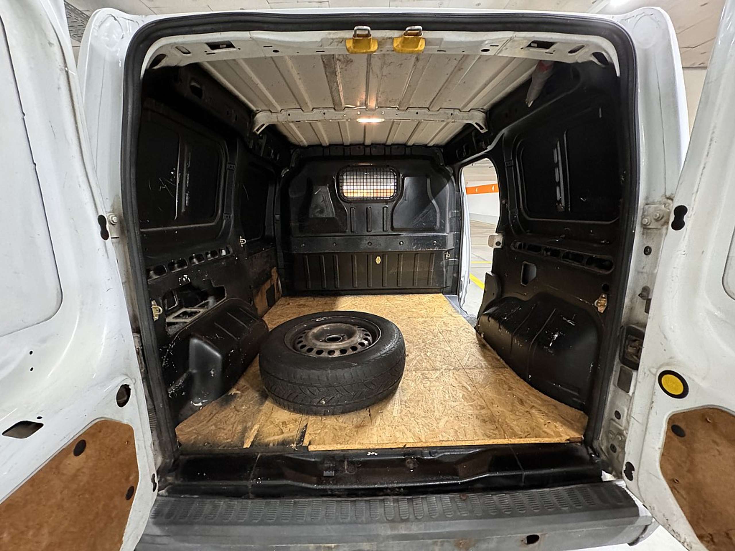 Ford - Transit Connect