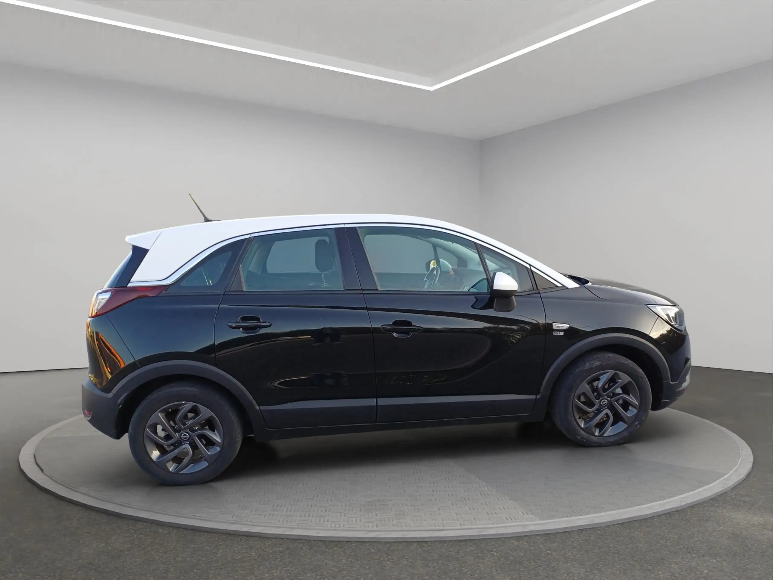 Opel - Crossland X