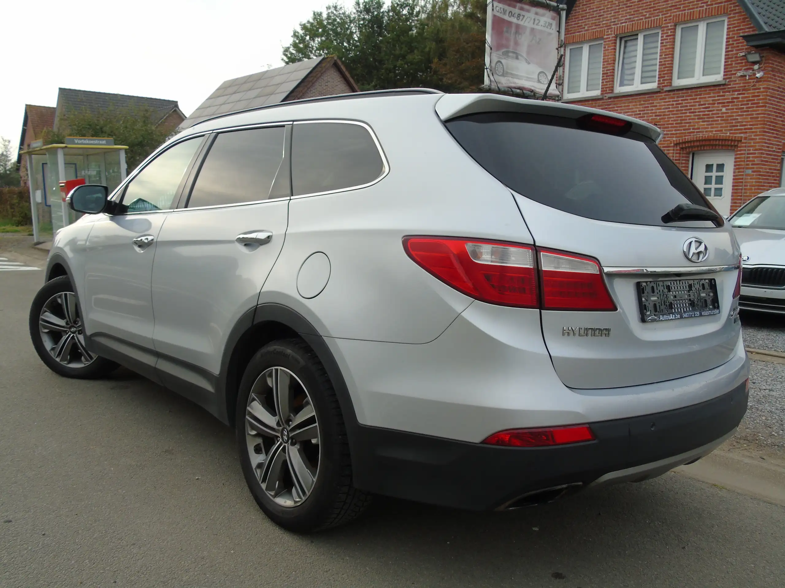 Hyundai - Grand Santa Fe