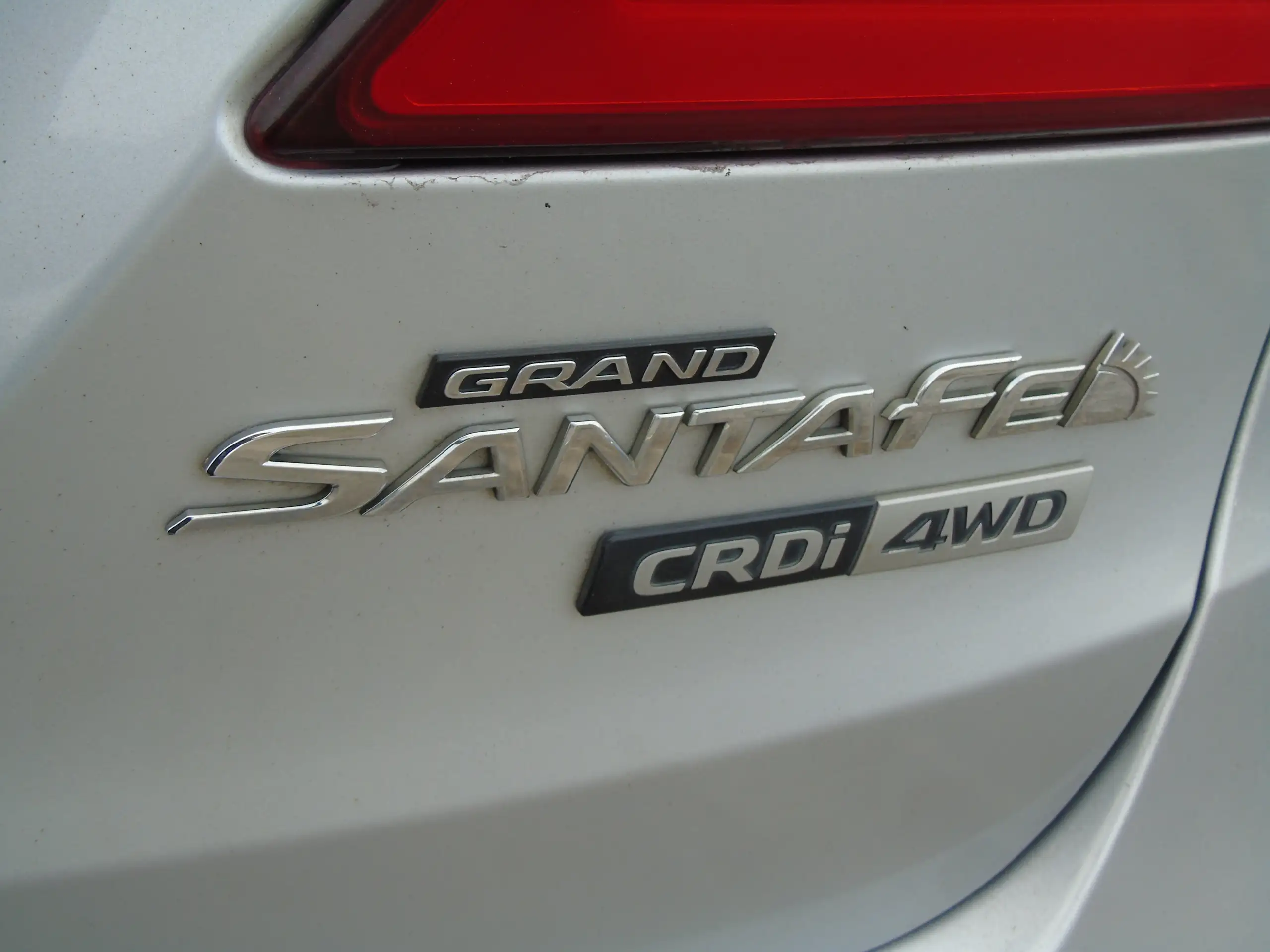 Hyundai - Grand Santa Fe