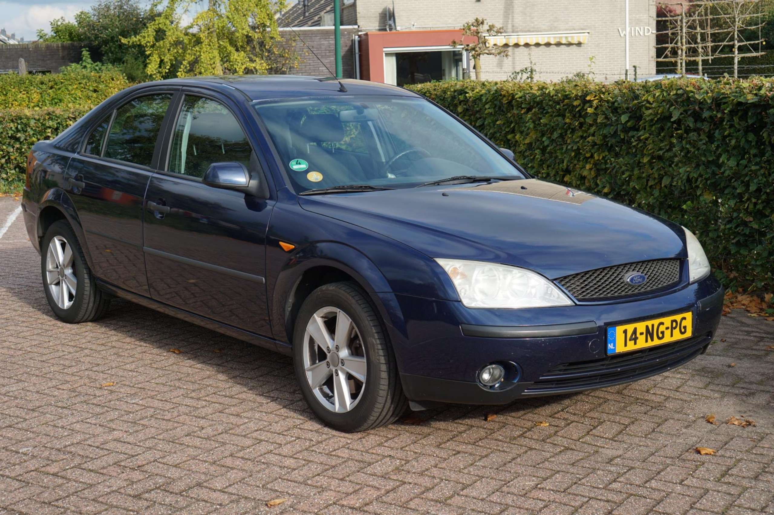 Ford - Mondeo