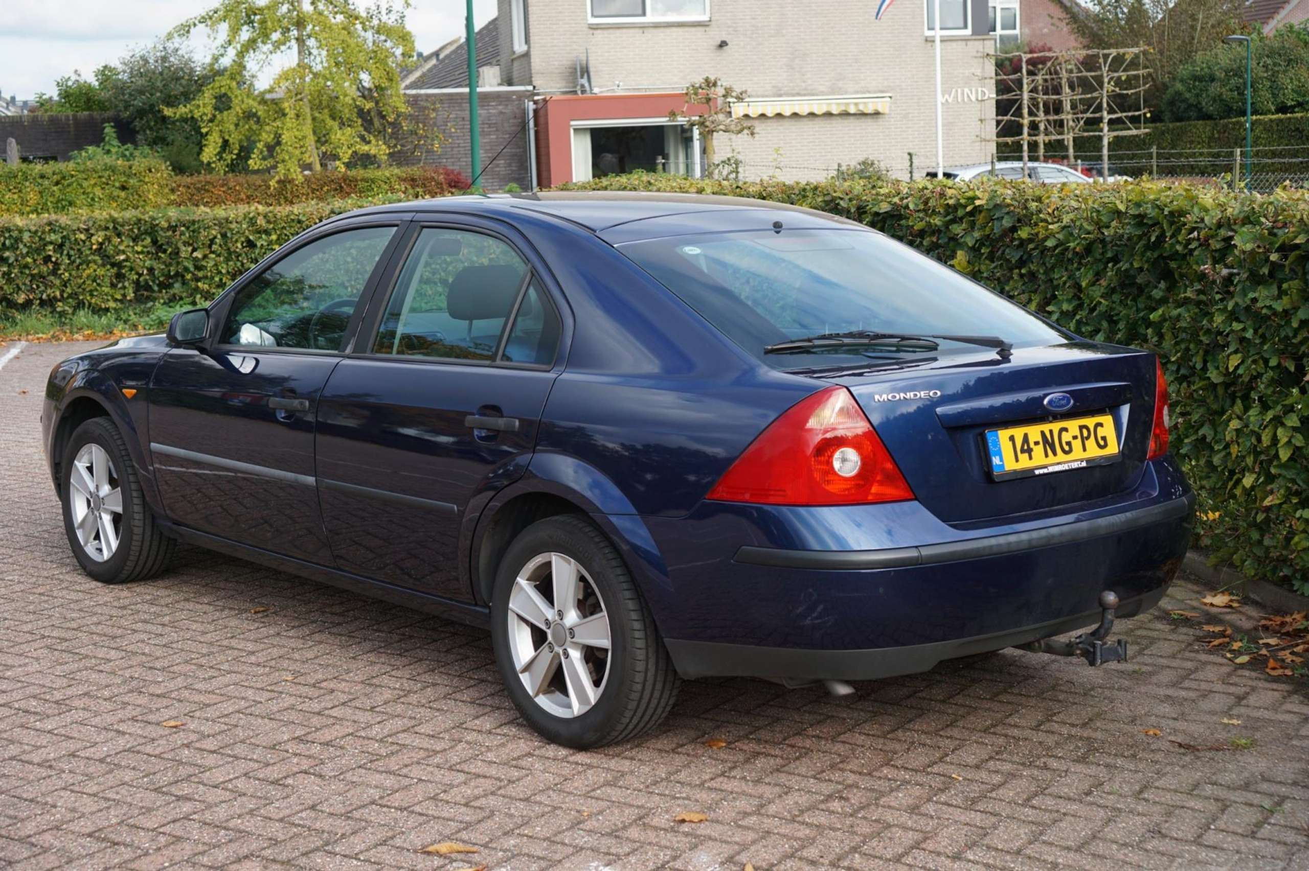 Ford - Mondeo