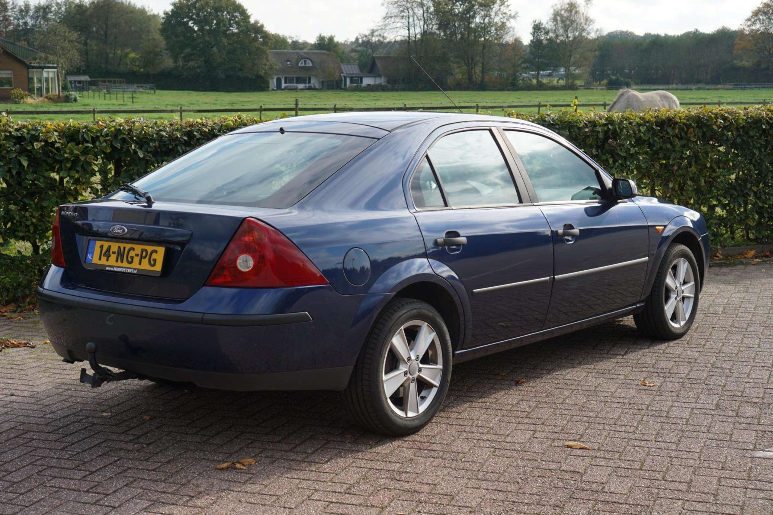 Ford - Mondeo