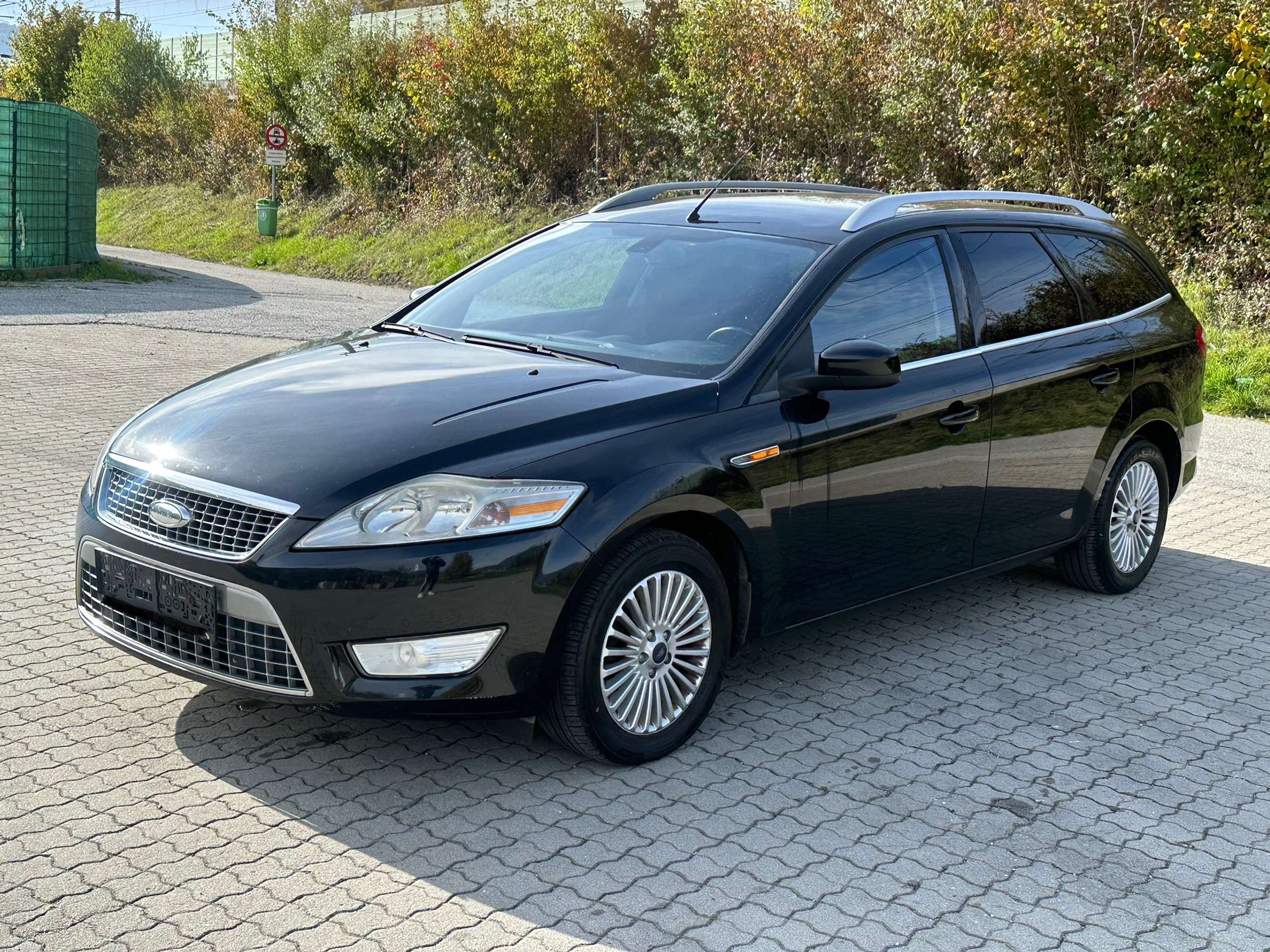 Ford - Mondeo