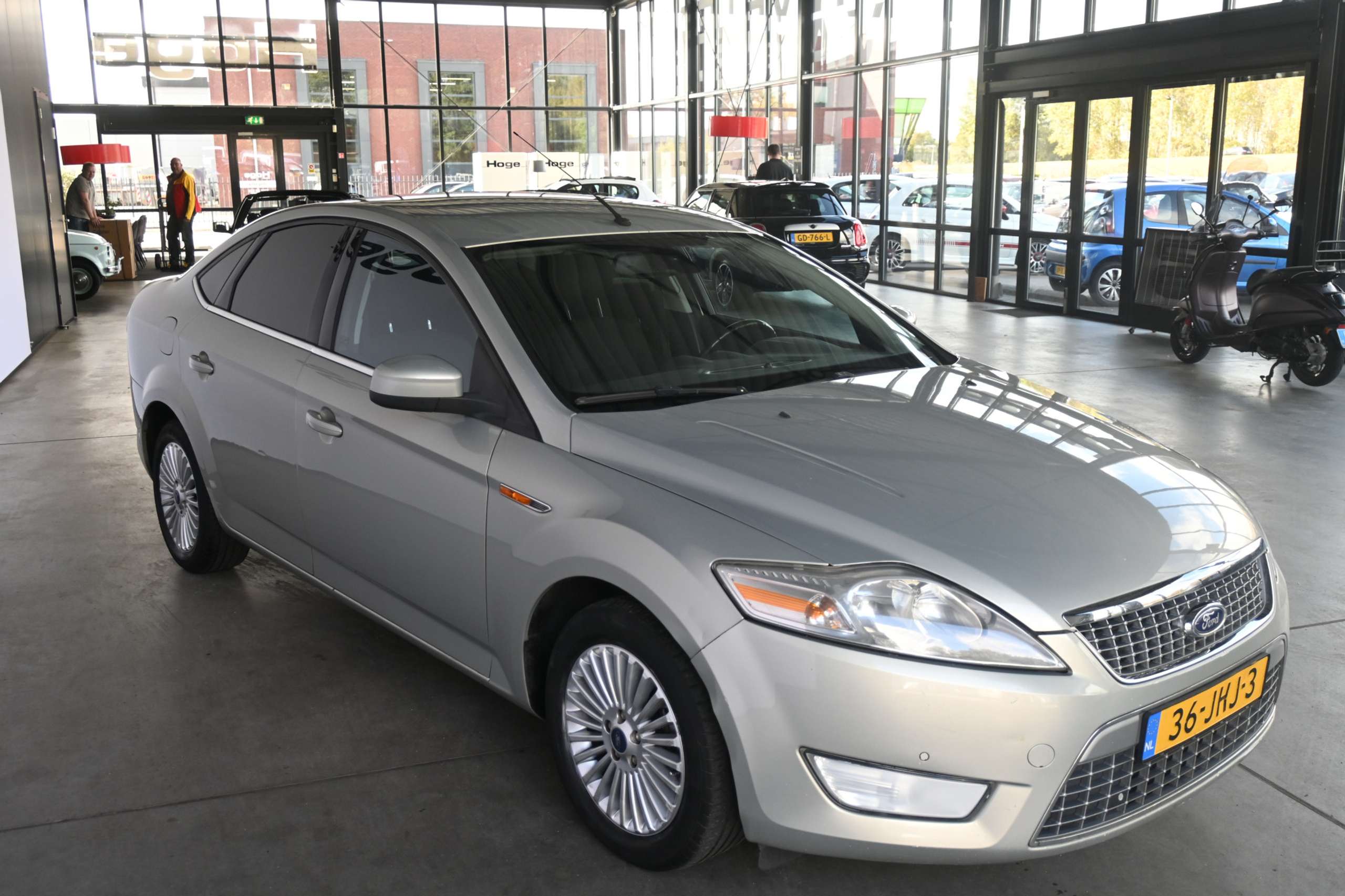 Ford - Mondeo