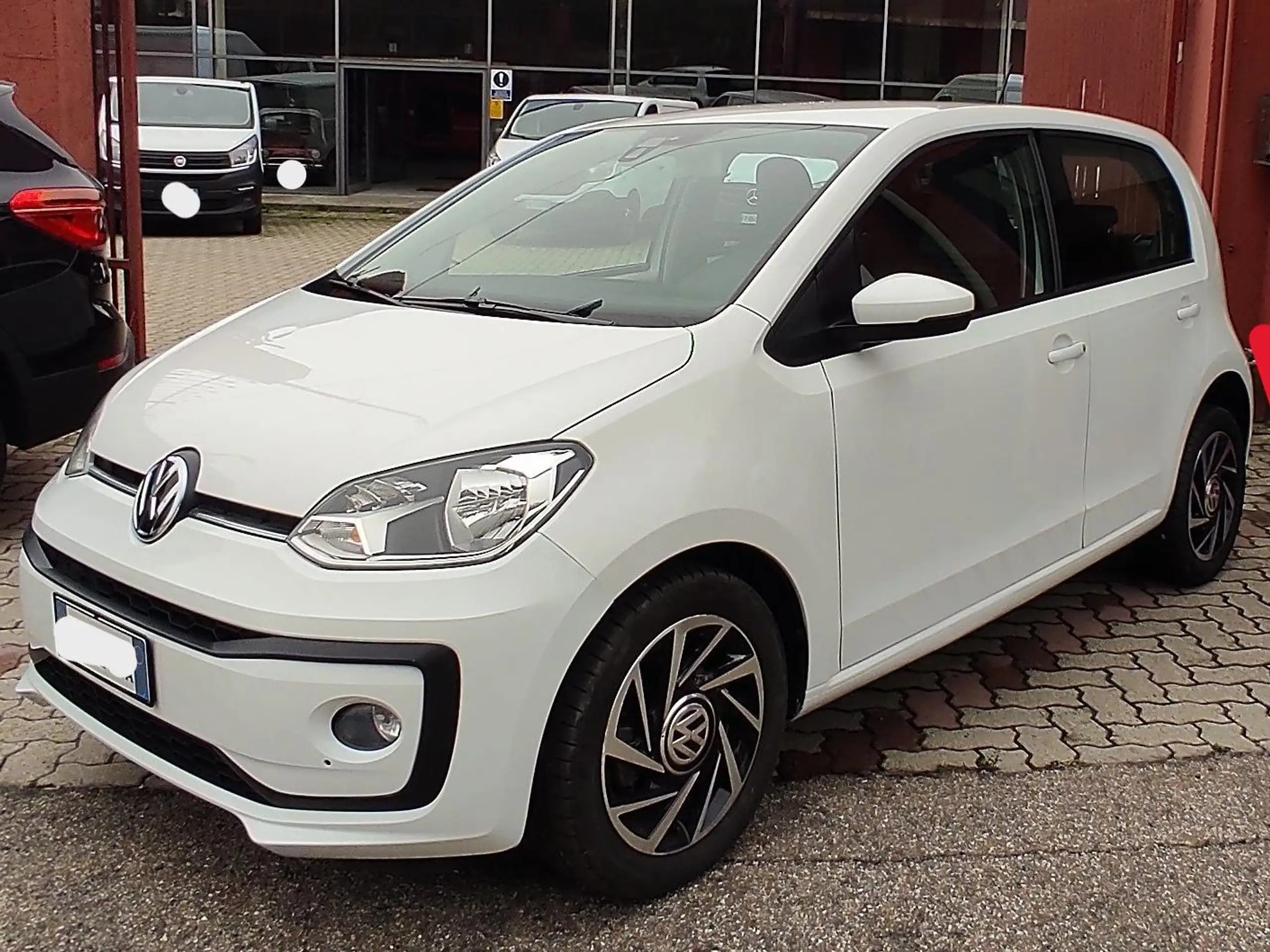 Volkswagen - up!