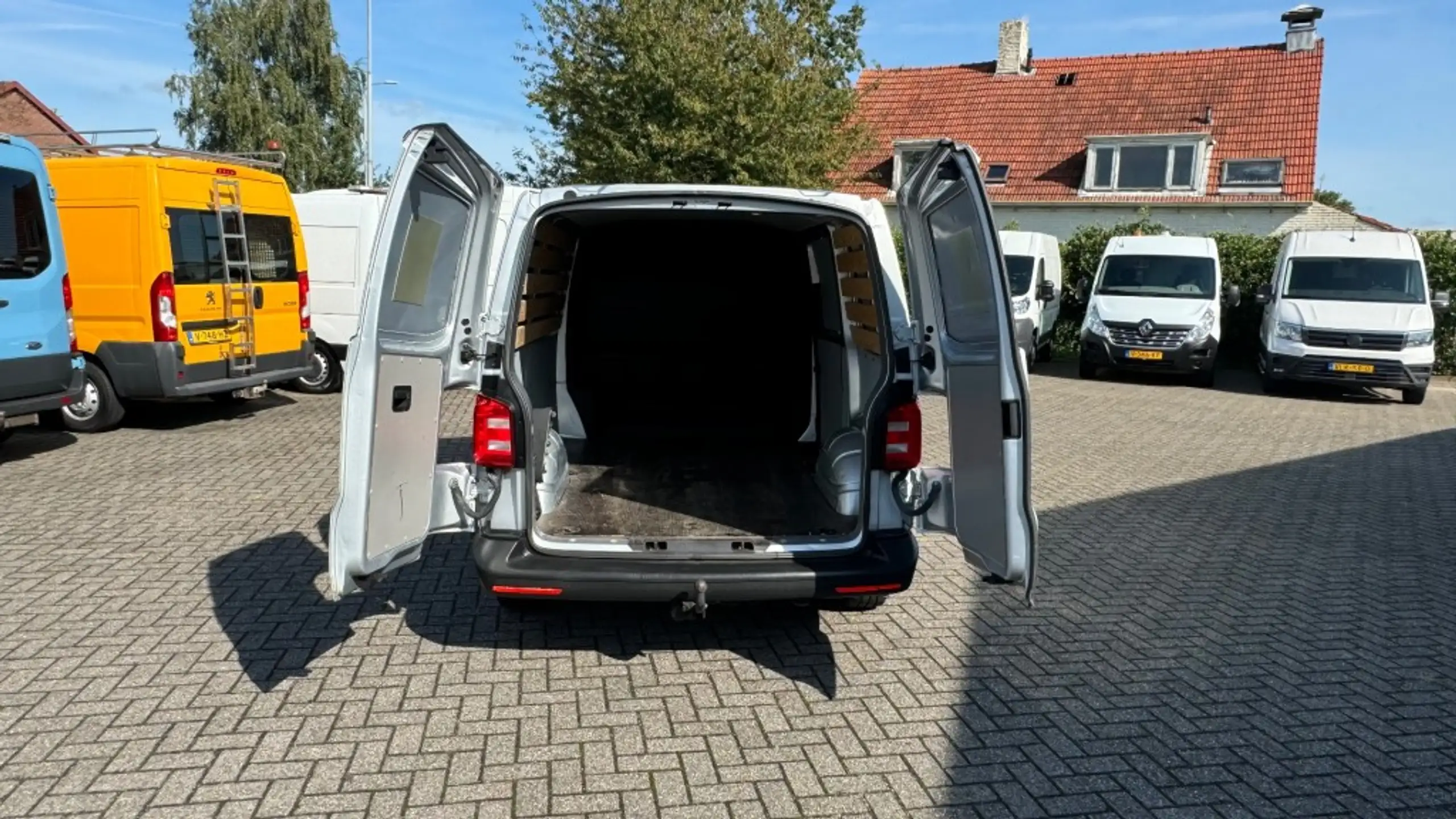 Volkswagen - Transporter