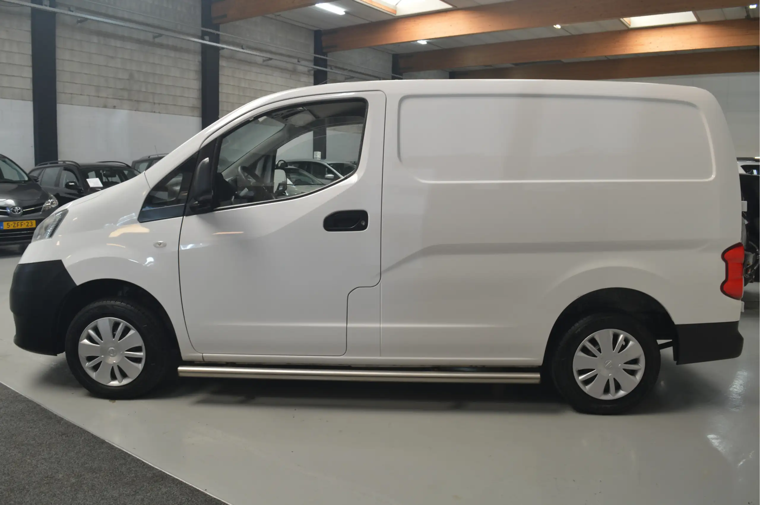 Nissan - NV200