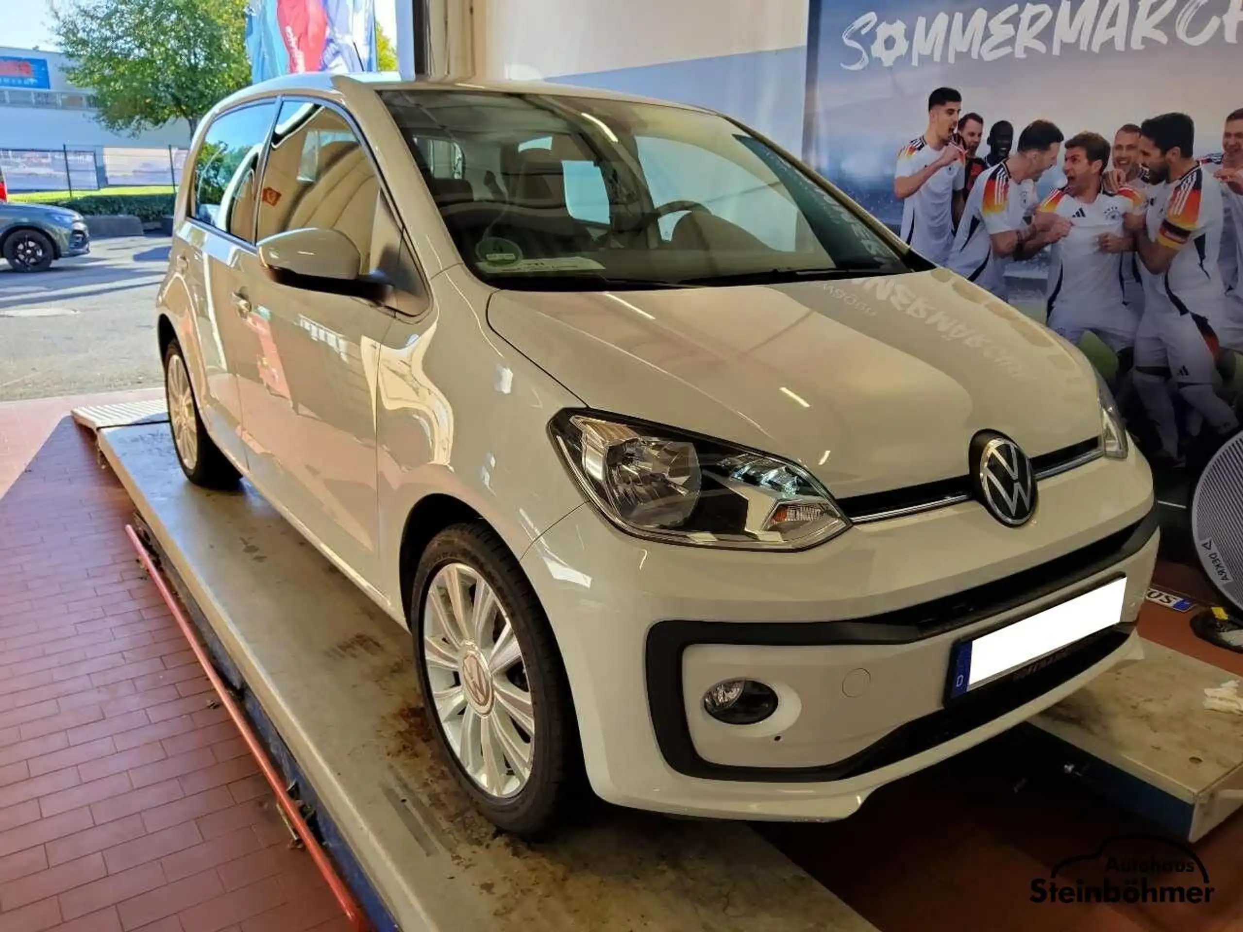 Volkswagen - up!