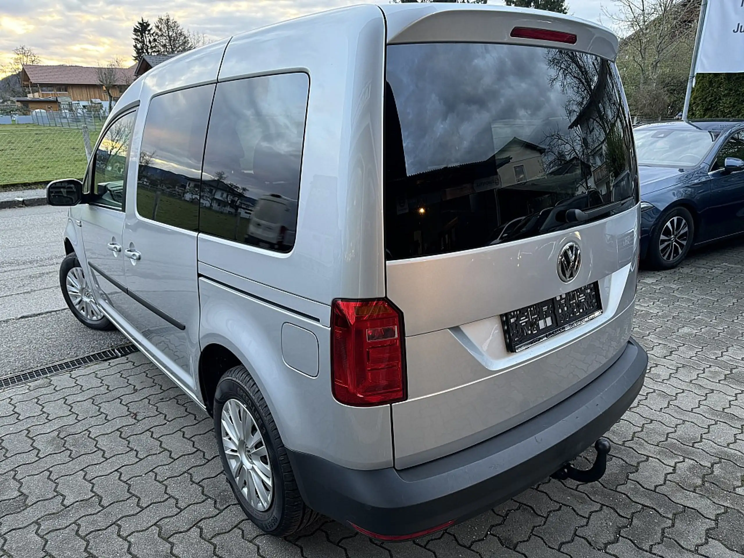 Volkswagen - Caddy