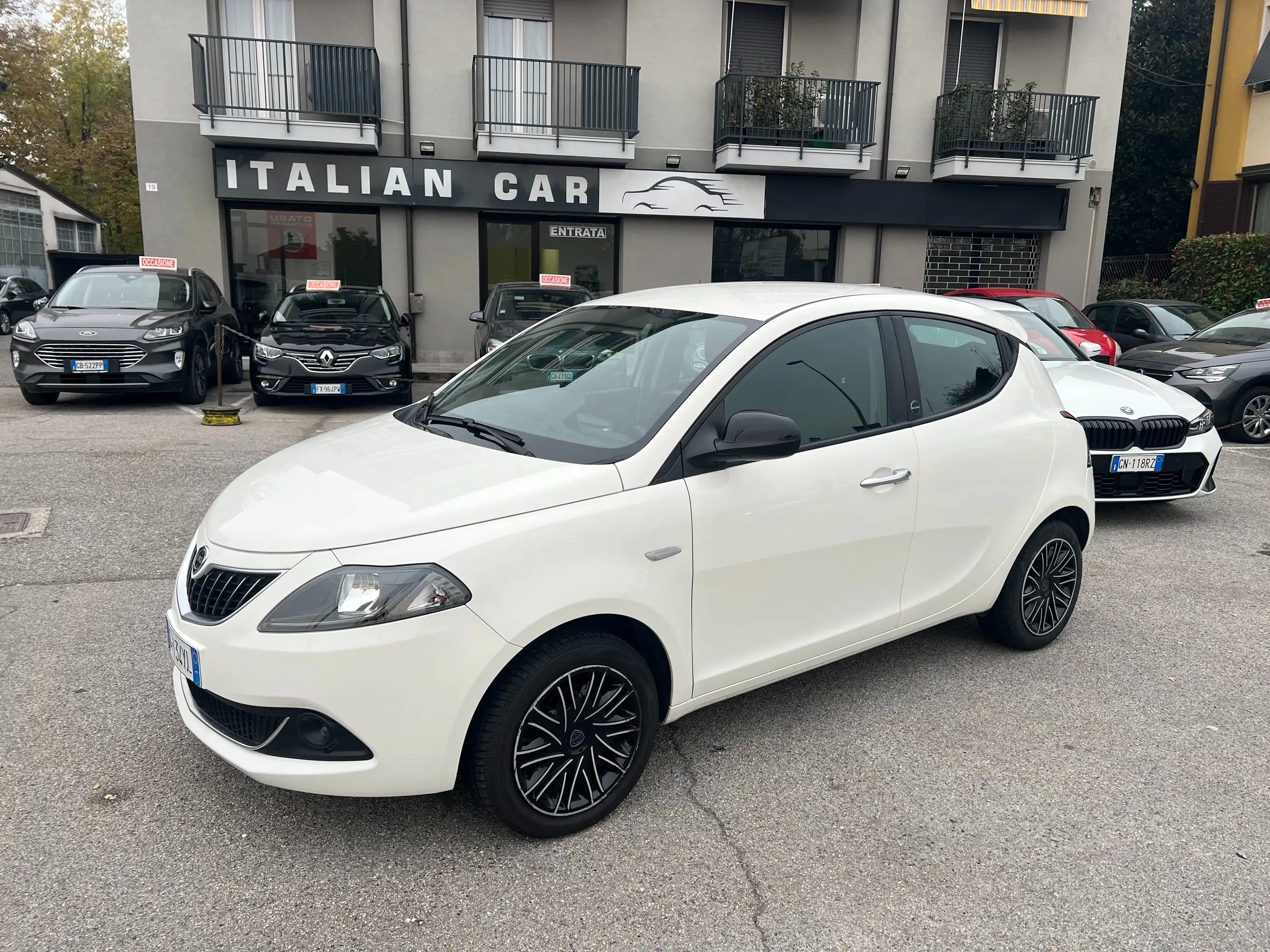 Lancia - Ypsilon