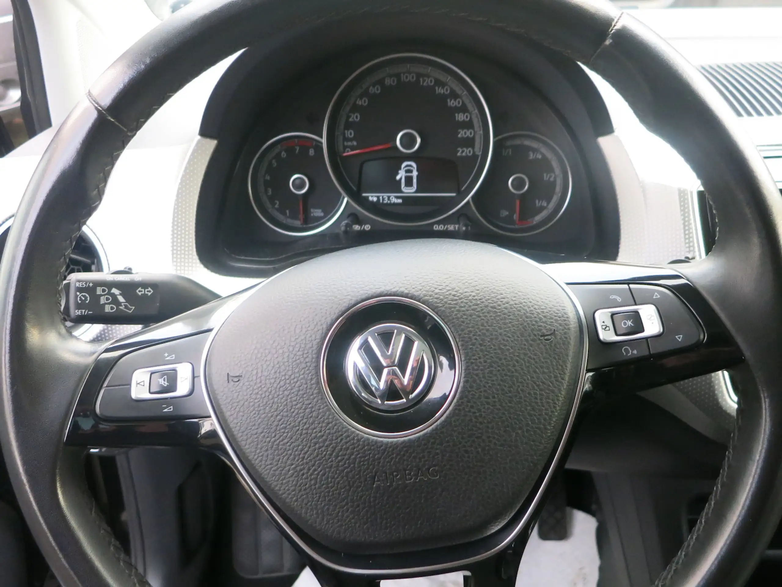 Volkswagen - up!