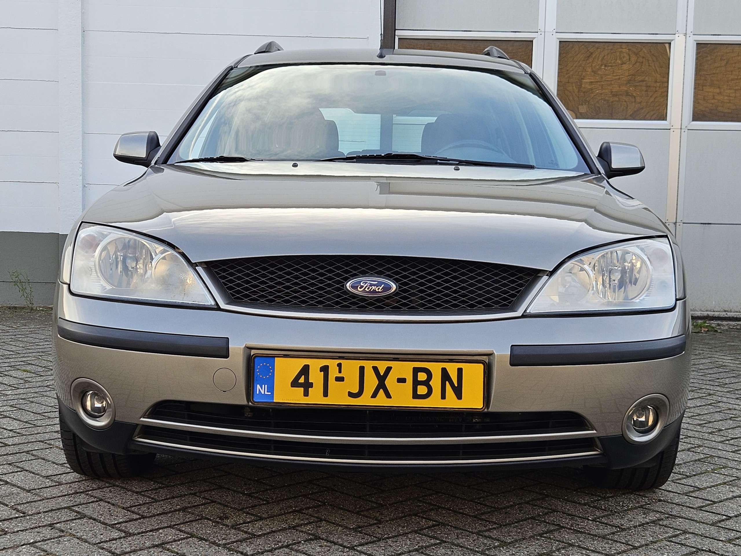 Ford - Mondeo