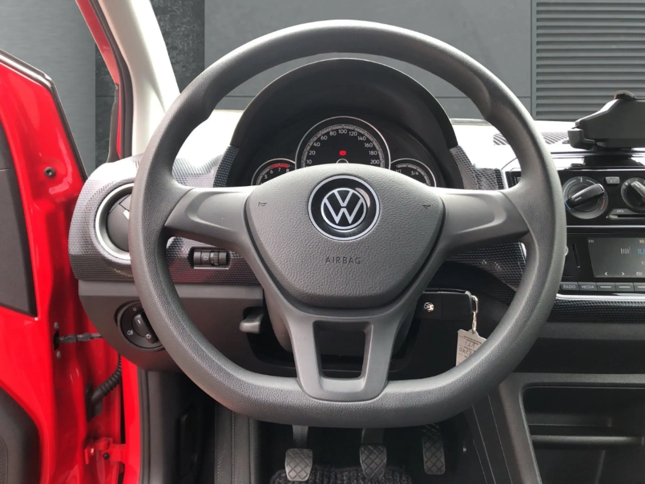 Volkswagen - up!