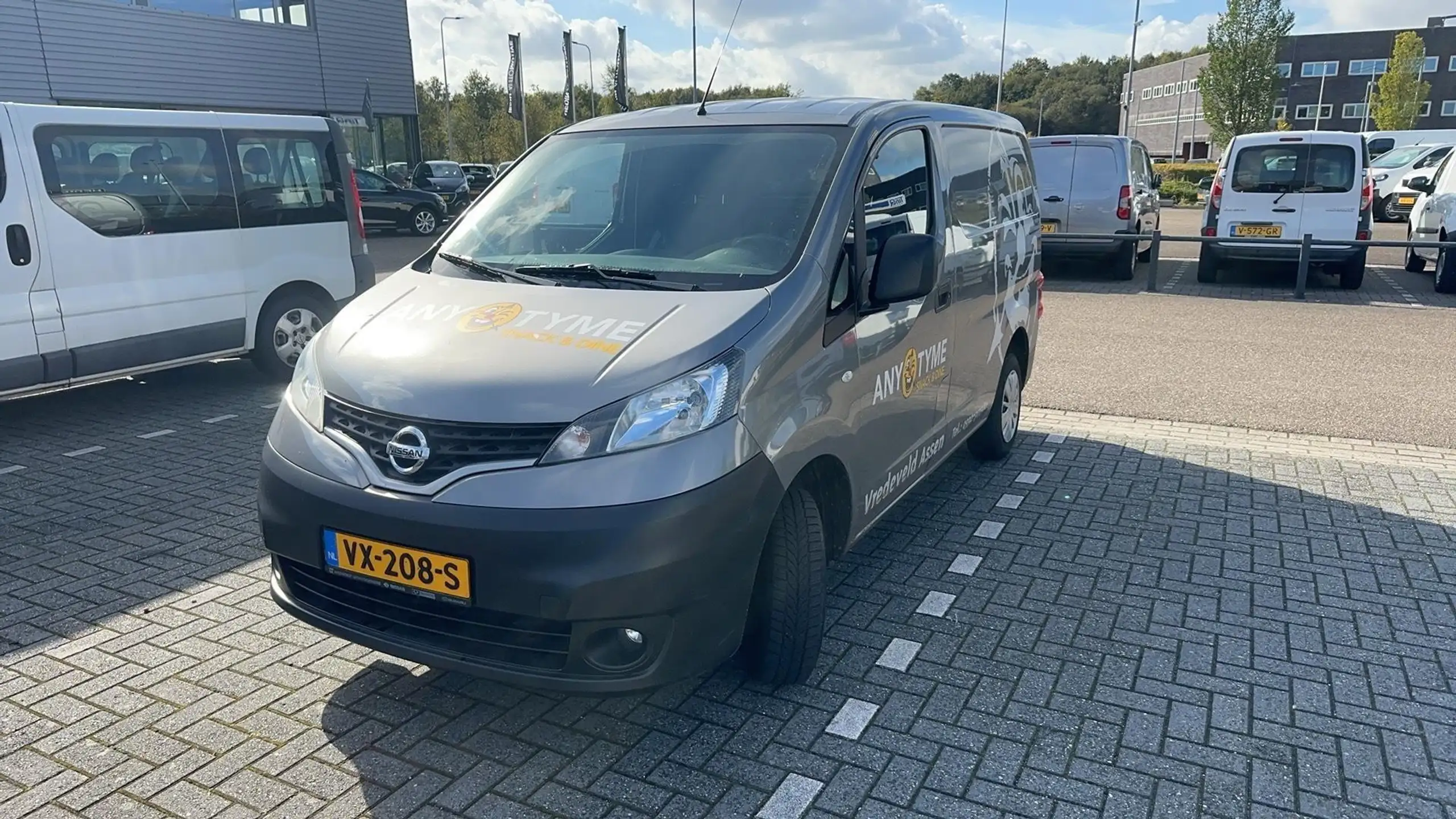 Nissan - NV200