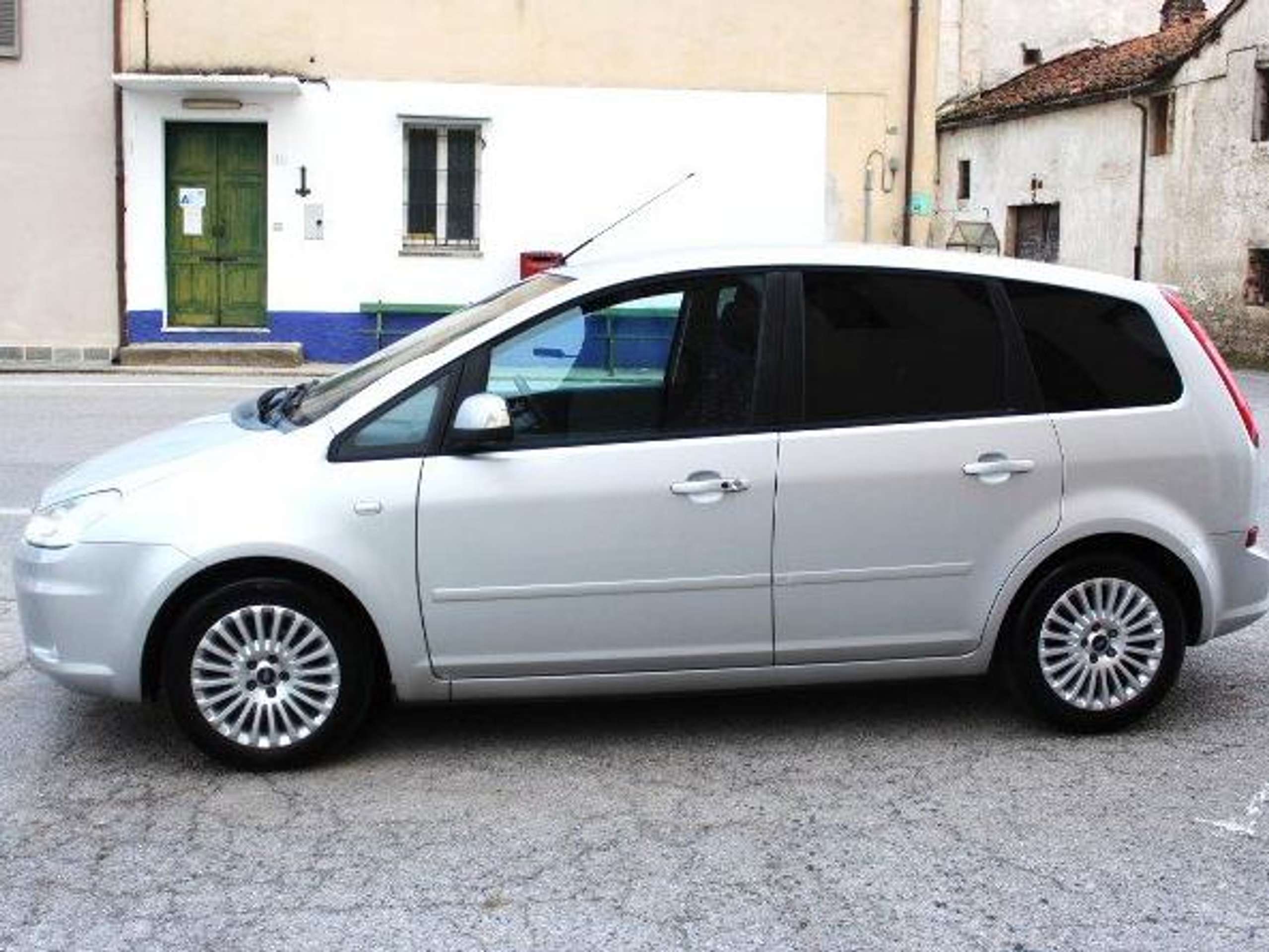 Ford - C-Max