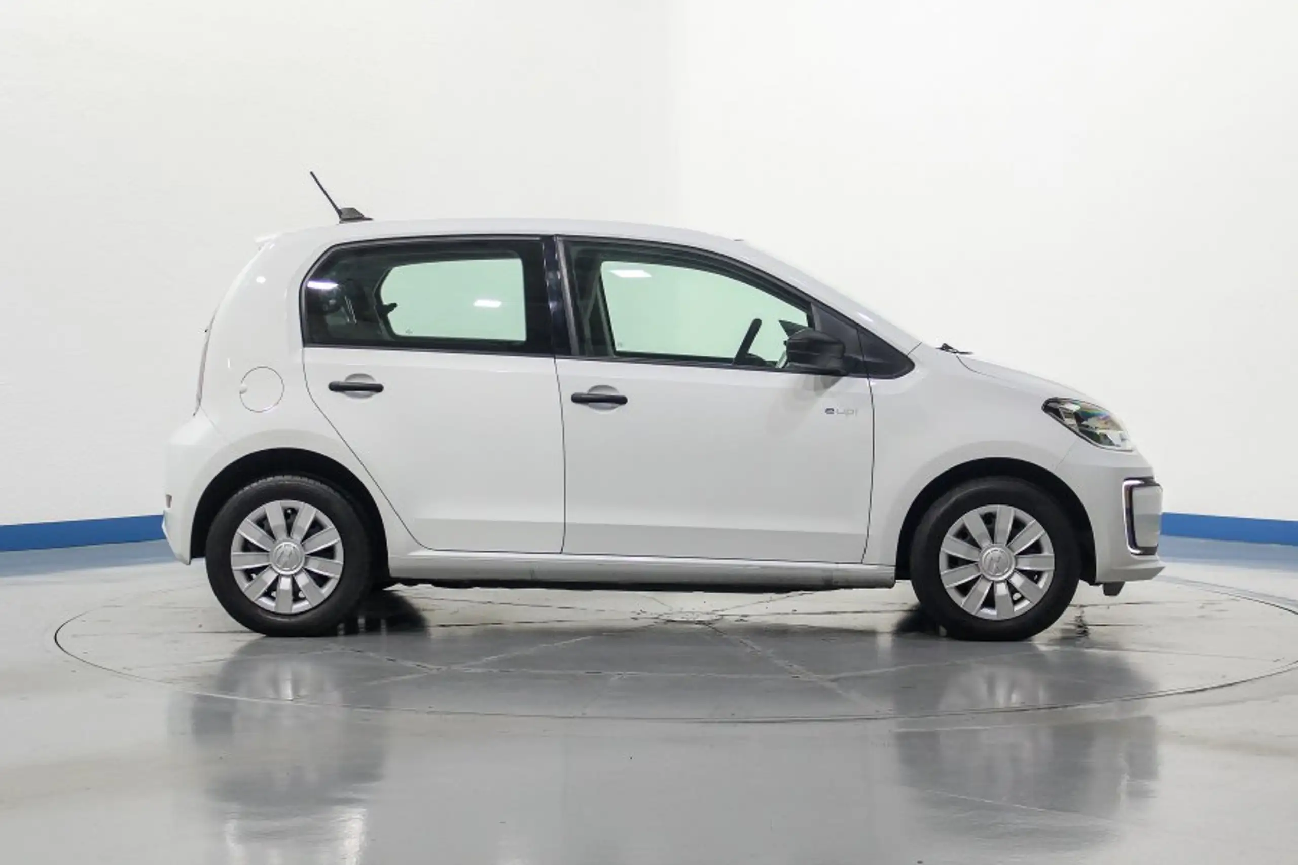 Volkswagen - up!