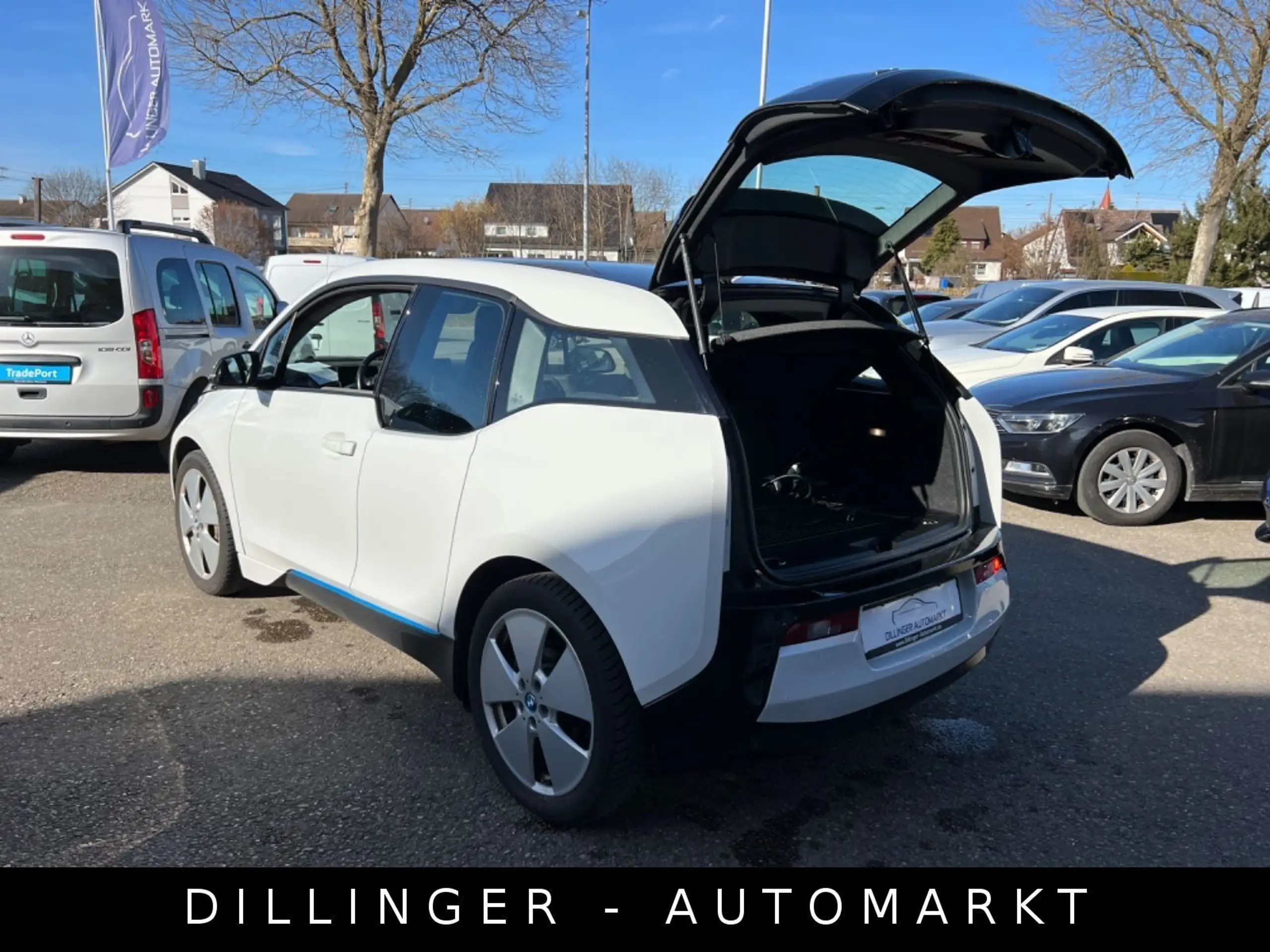 BMW - i3