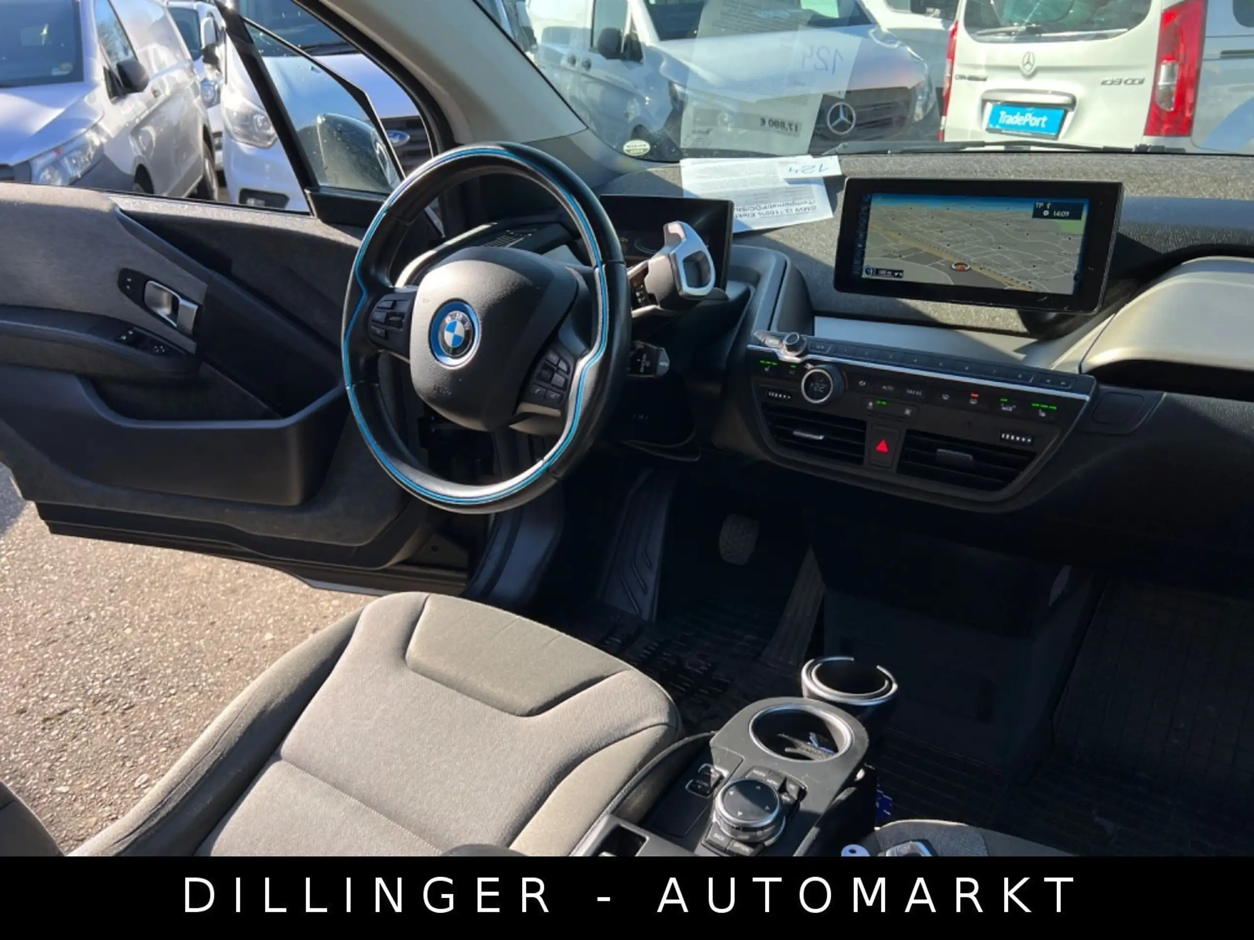 BMW - i3