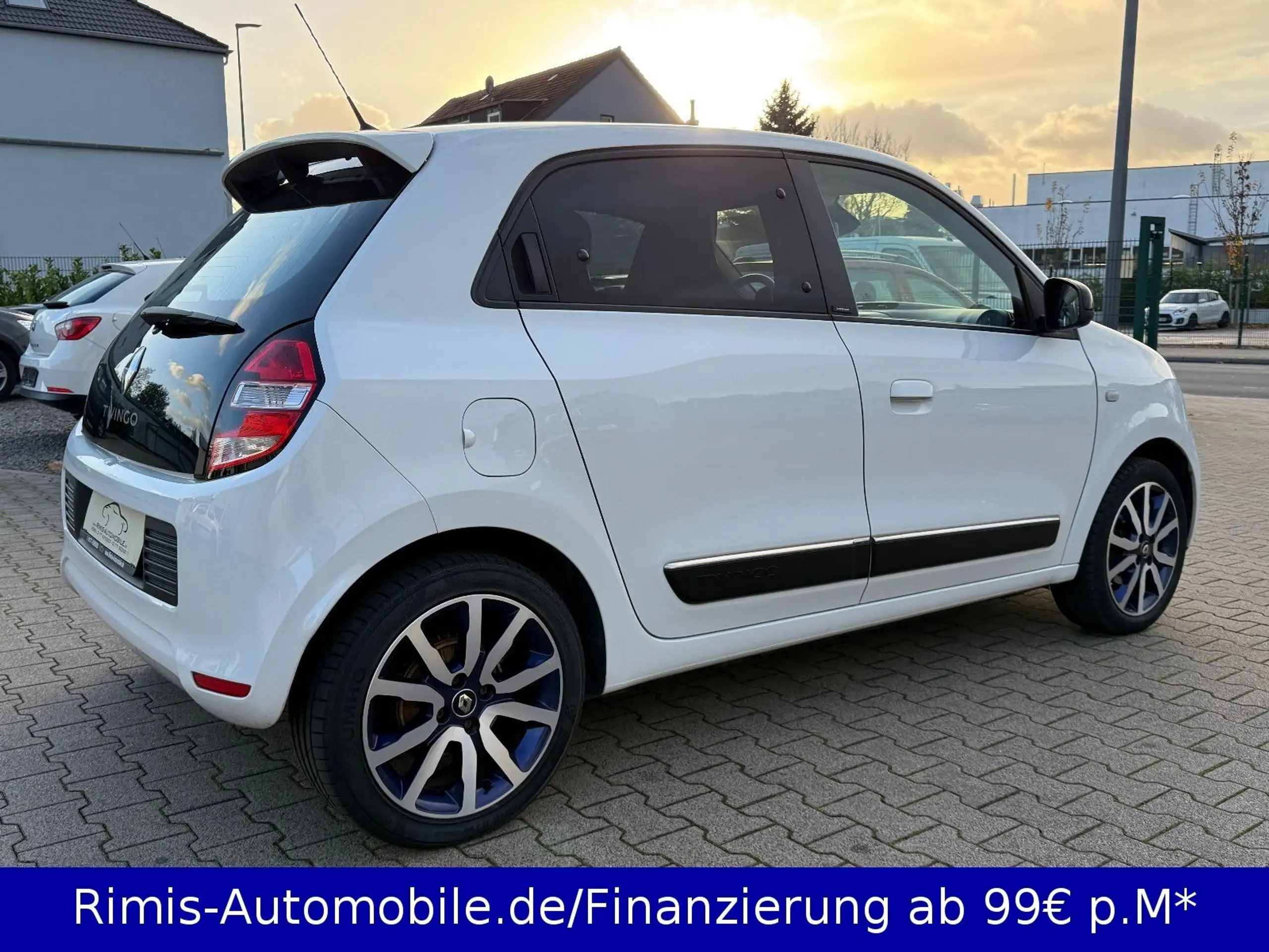 Renault - Twingo