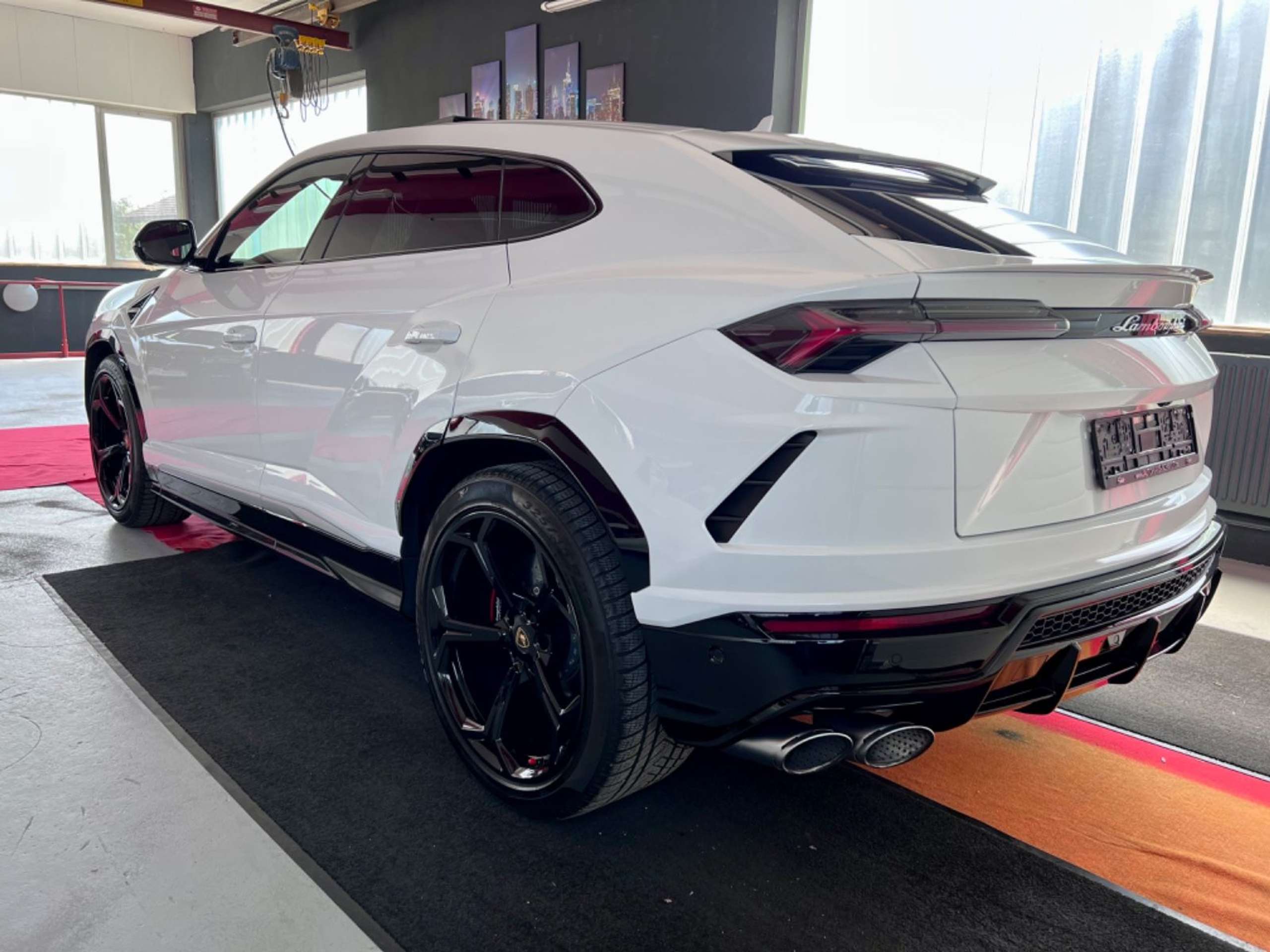 Lamborghini - Urus