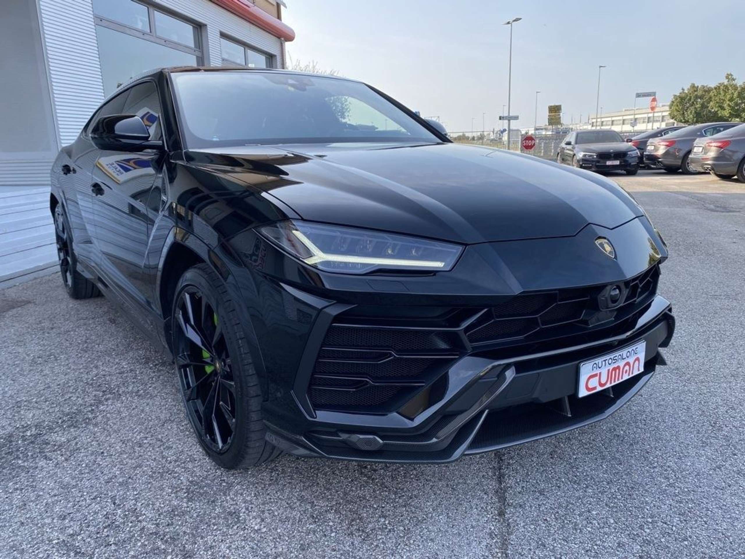 Lamborghini - Urus