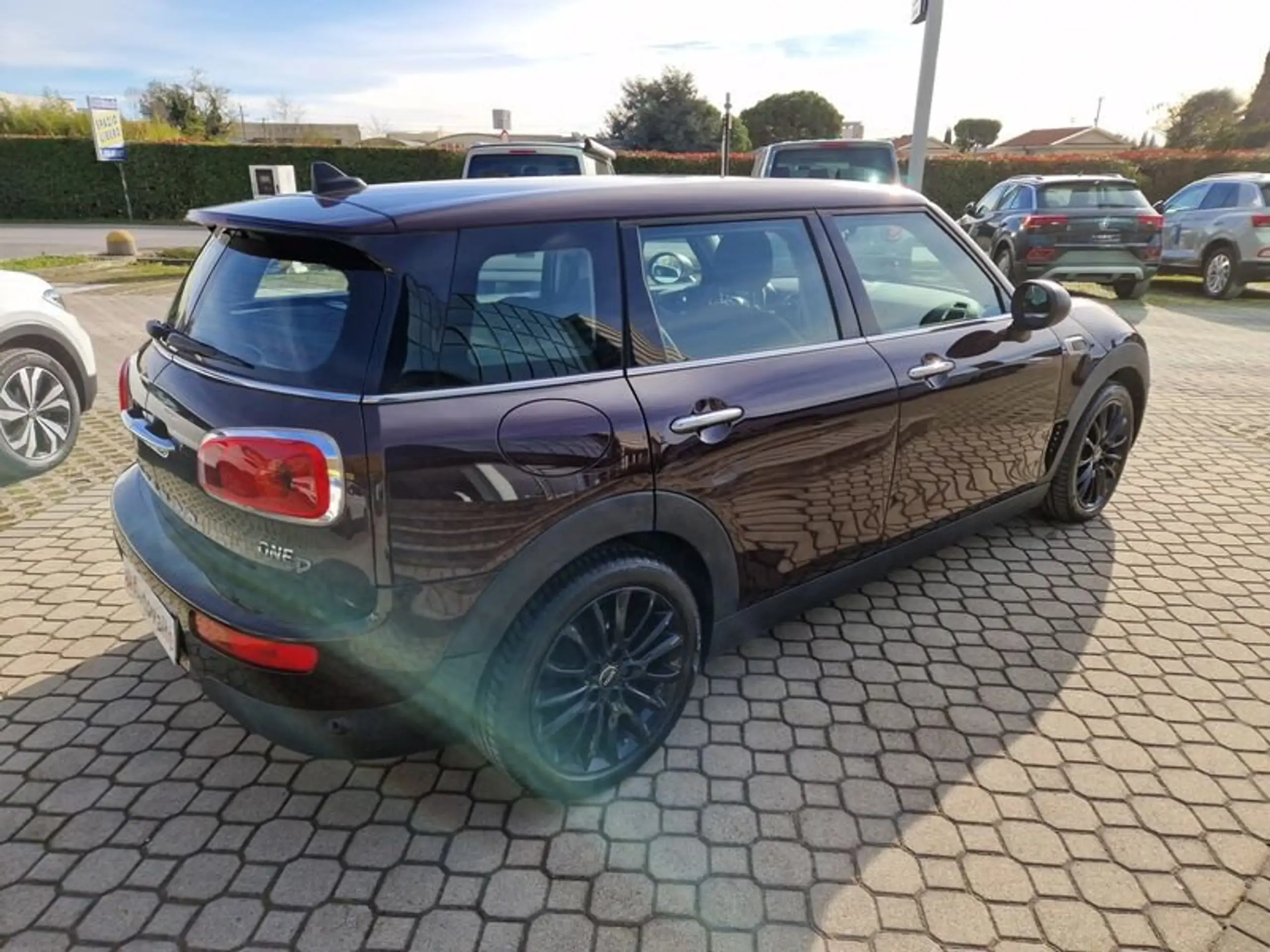 MINI - One D Clubman