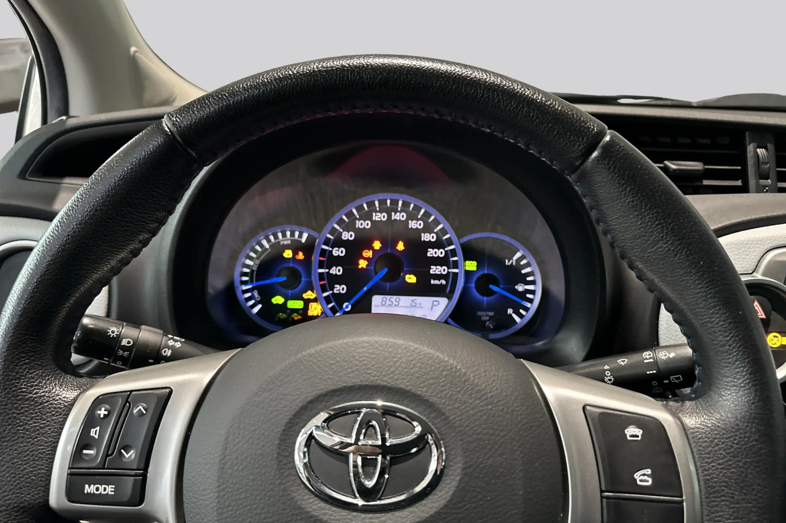 Toyota - Yaris